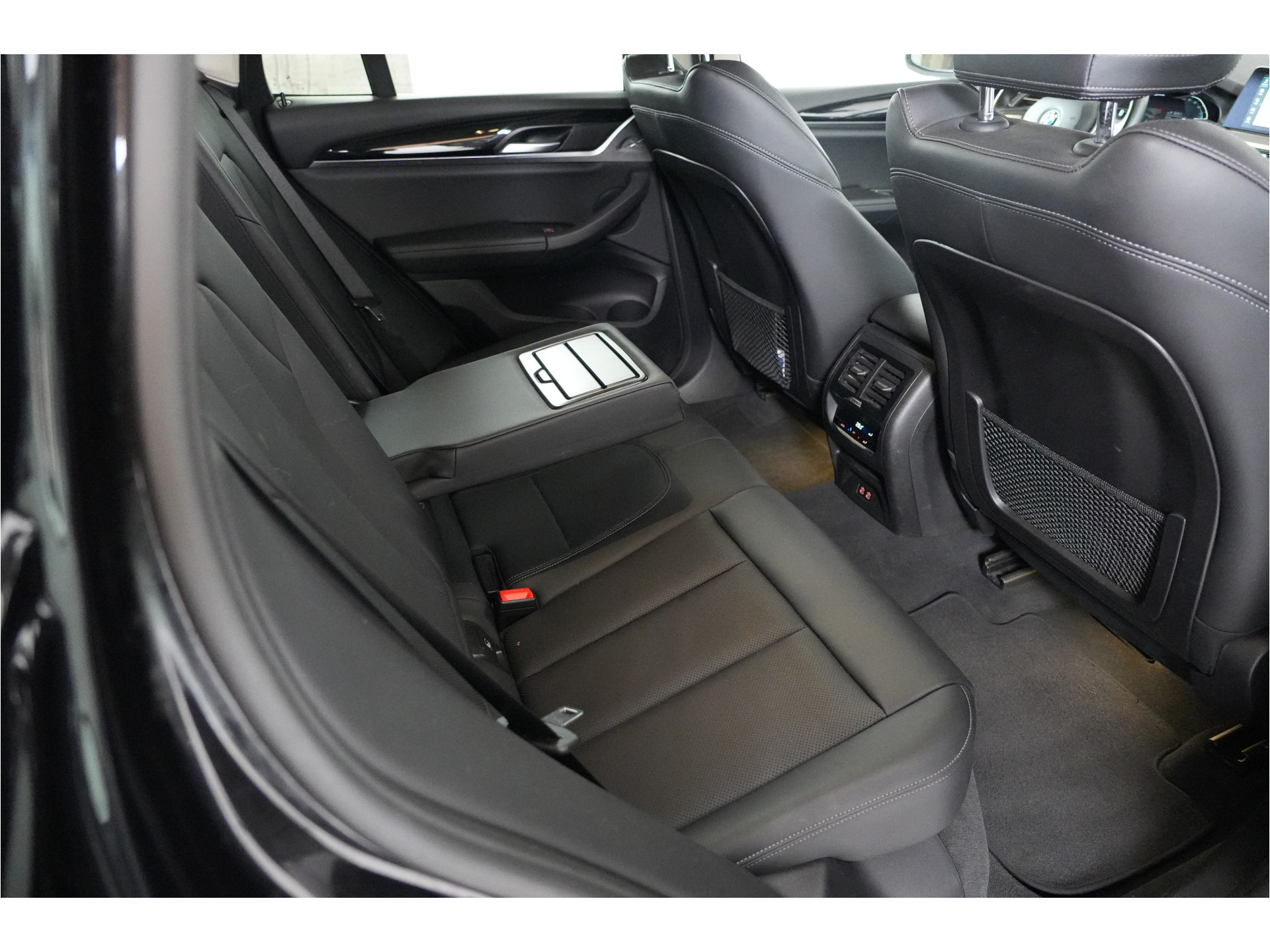 BMW X3 xDrive30e PHEV 293 pk | SOH 96% | Leder | 360° Cam | Adaptive Cruise | Sportstoelen |
