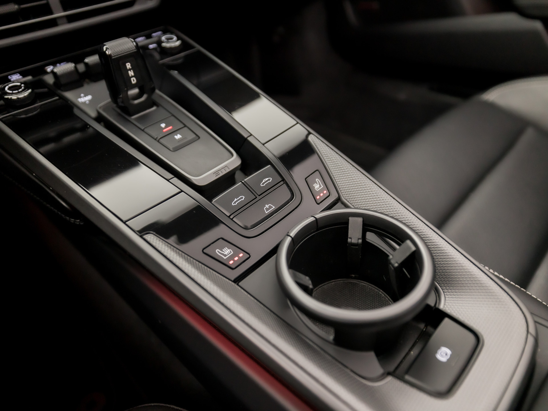 Porsche 911 Cabrio 3.0 Carrera 385Pk (SPORT CHRONO PAKKET, SPORTUITLAAT, BOSE AUDIO, LED MATRIX, APPLE CARPLAY, CAMERA, SFEERVERLICHTING, STOELVERWARMING, NIEUWSTAAT)