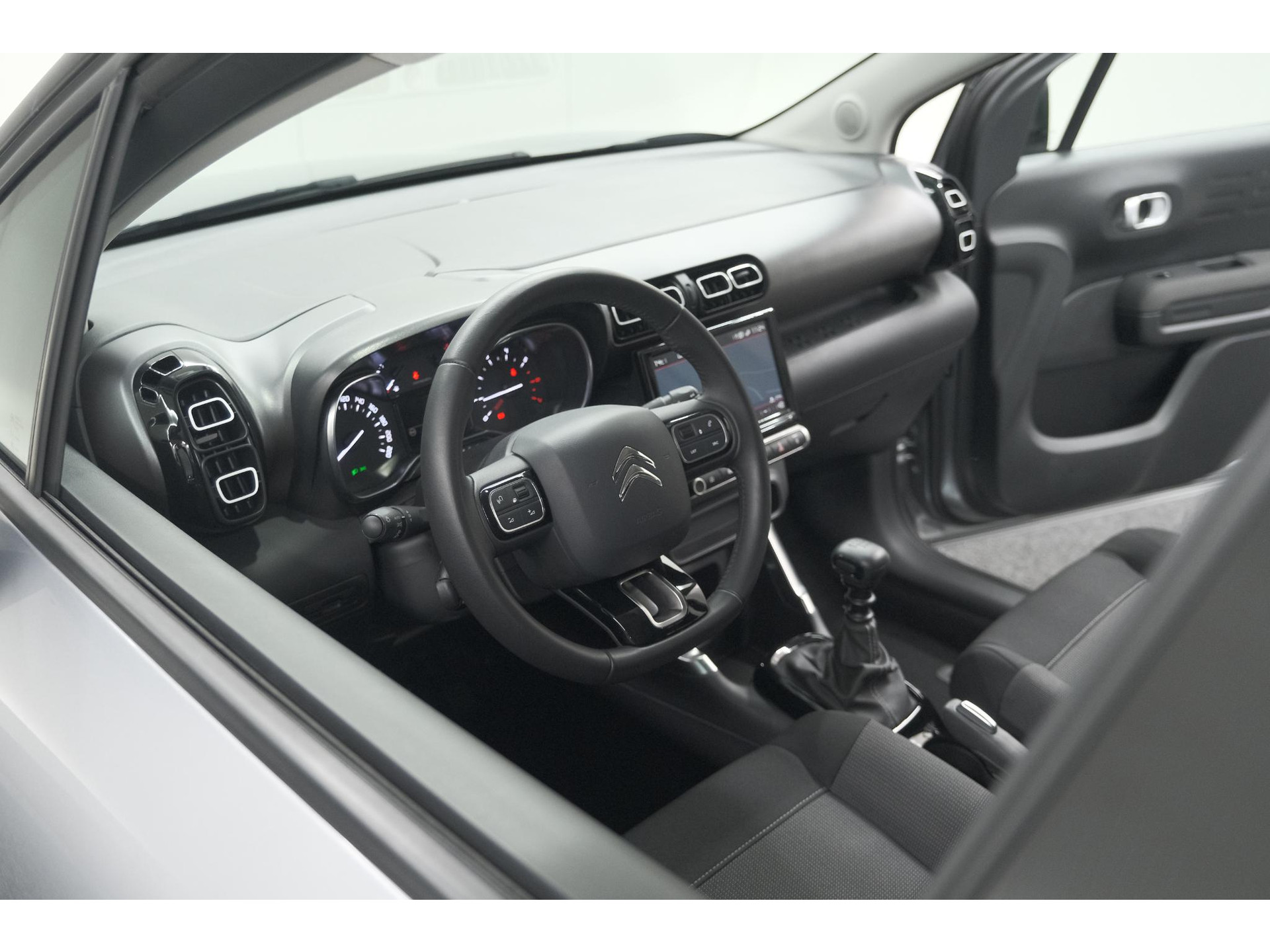 Citroen C3 Aircross PureTech 110 Plus | Parkeersensoren | Navigatie | Apple Carplay | Climate Control