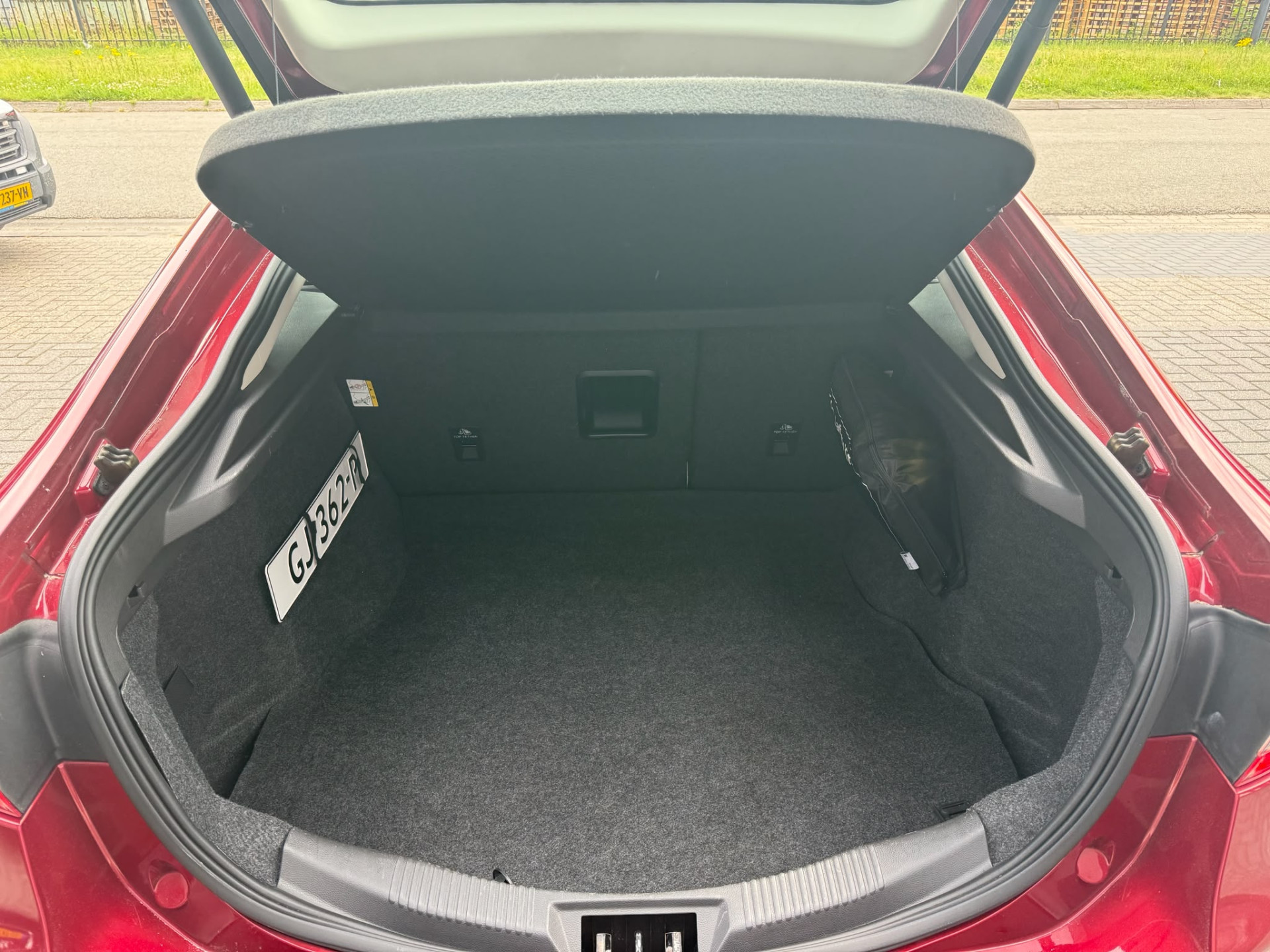 Ford Mondeo 2.0 Titanium | 3E EIGENAAR | 3/6/12MND GARANTIE | AUTOMAAT | LED | DODEHOEK | ACC | NAVI | TREKHAAK |SFEERVERL. | LMV |