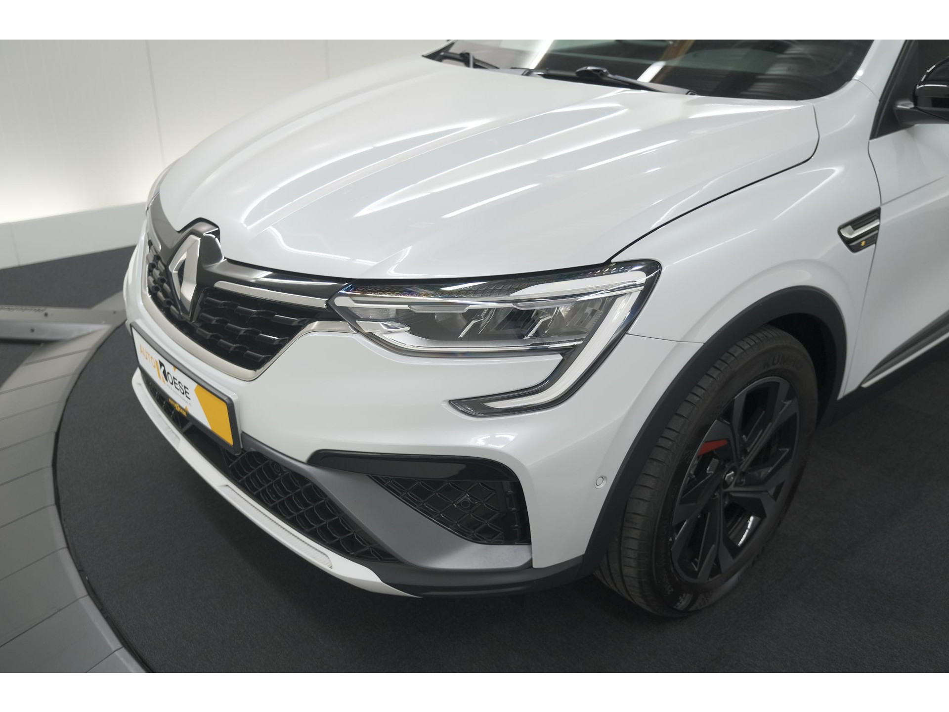 Renault Arkana 1.3 TCe 140 EDC RS Line | Camera | Cruise Control Adaptief | Dodehoekdetectie | Stoelverwarming | Apple Carplay