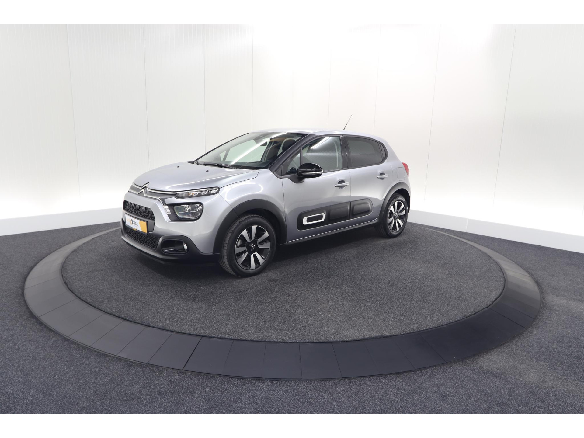 Citroen C3 PureTech 110 EAT6 Max | Camera | Parkeersensoren | Apple Carplay