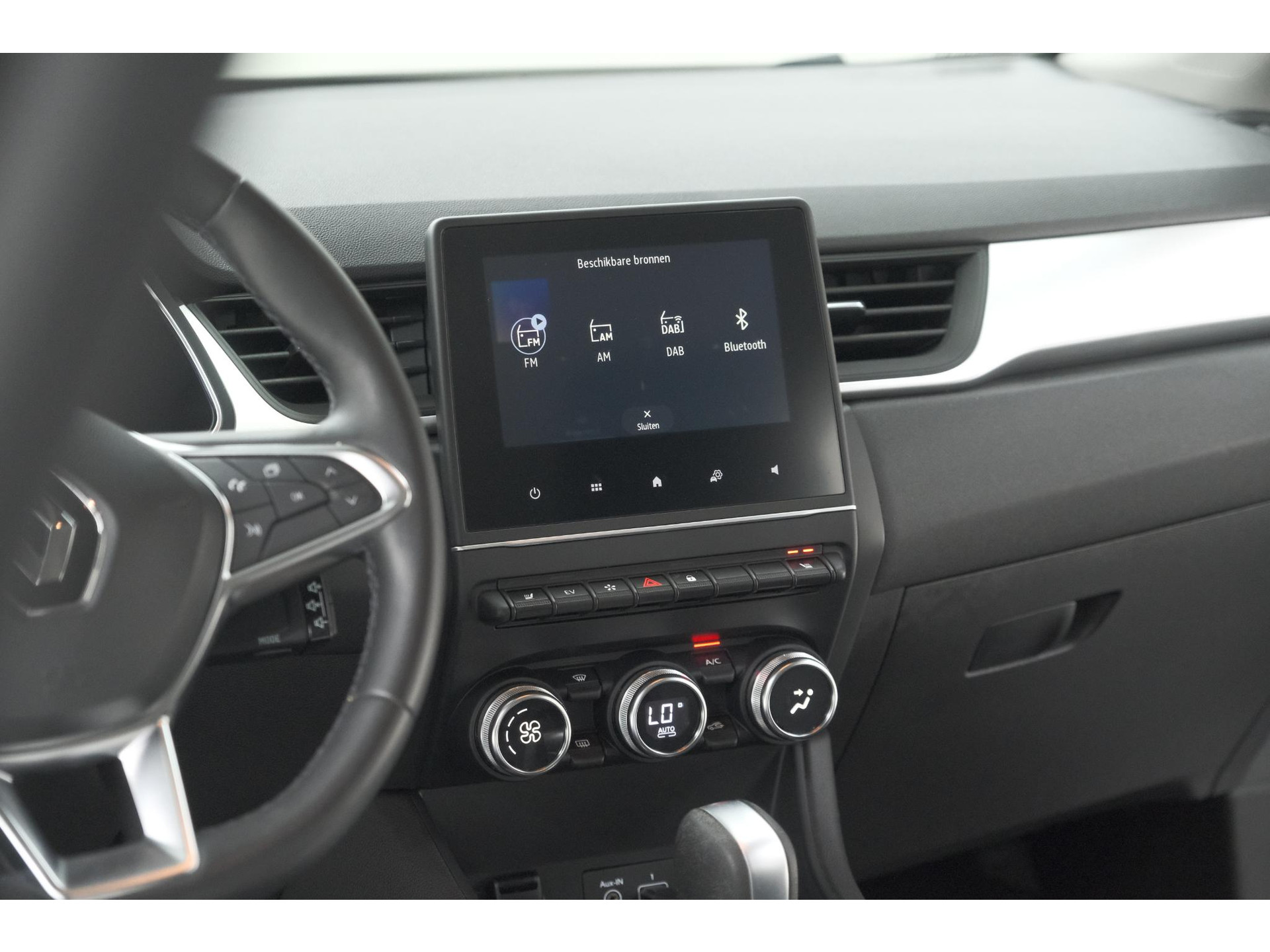 Renault Captur 1.6 E-Tech Plug-in Hybrid 160 Business | Parkeersensoren | Apple Carplay | Navigatie | Climate Control
