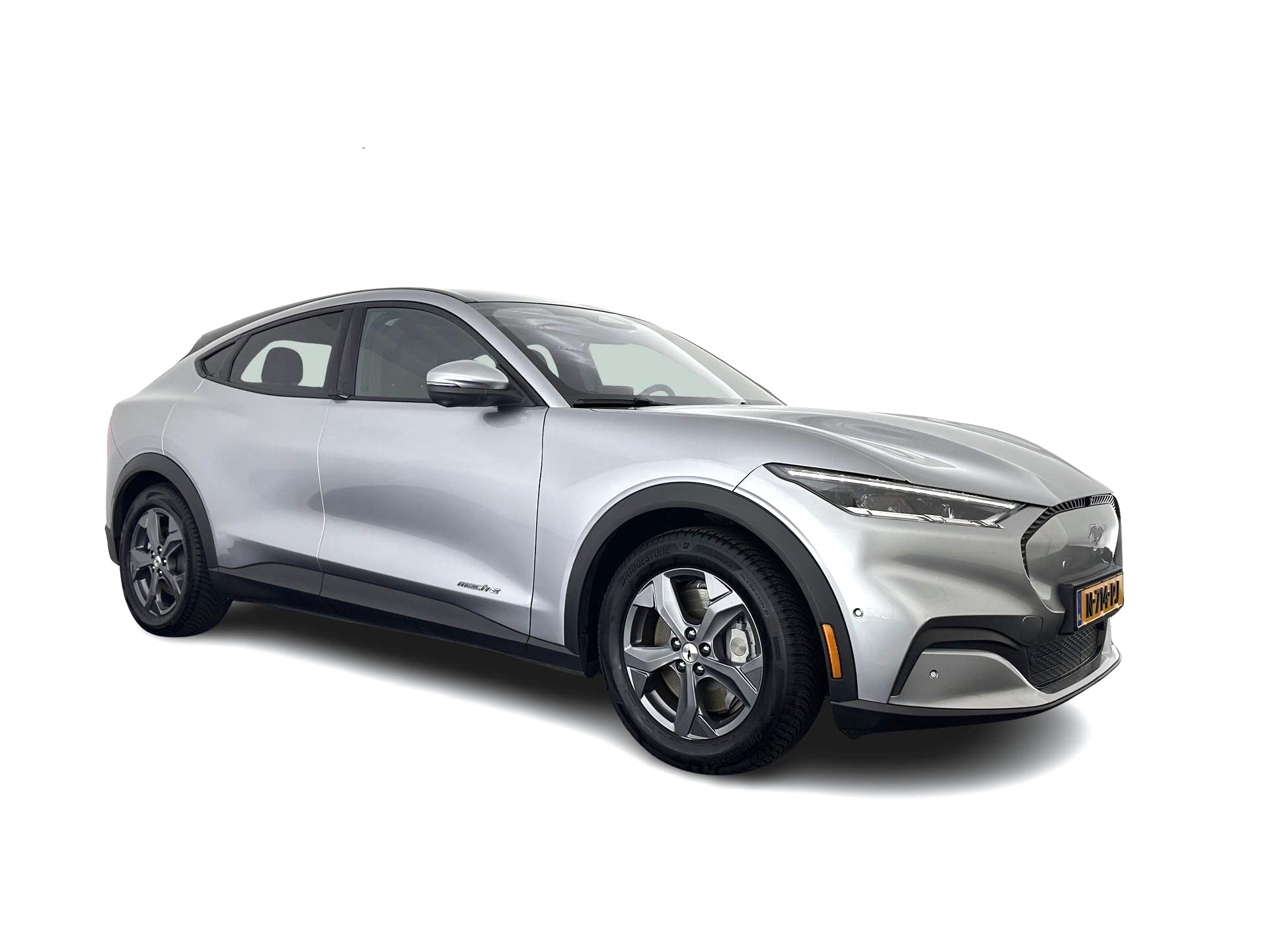 Ford Mustang Mach-E RWD 75 kWh [ 3-Fase ] (INCL.BTW) *LEATHER | FULL-LED | DAB | DIGI-COCKPIT | KEYLESS | NAVI-FULLMAP | CARPLAY | HEATED-COMFORTSEATS | TOPVIEW | ADAPTIVE-CRUISE | PRIVACY-GLASS | 18'' ALU*