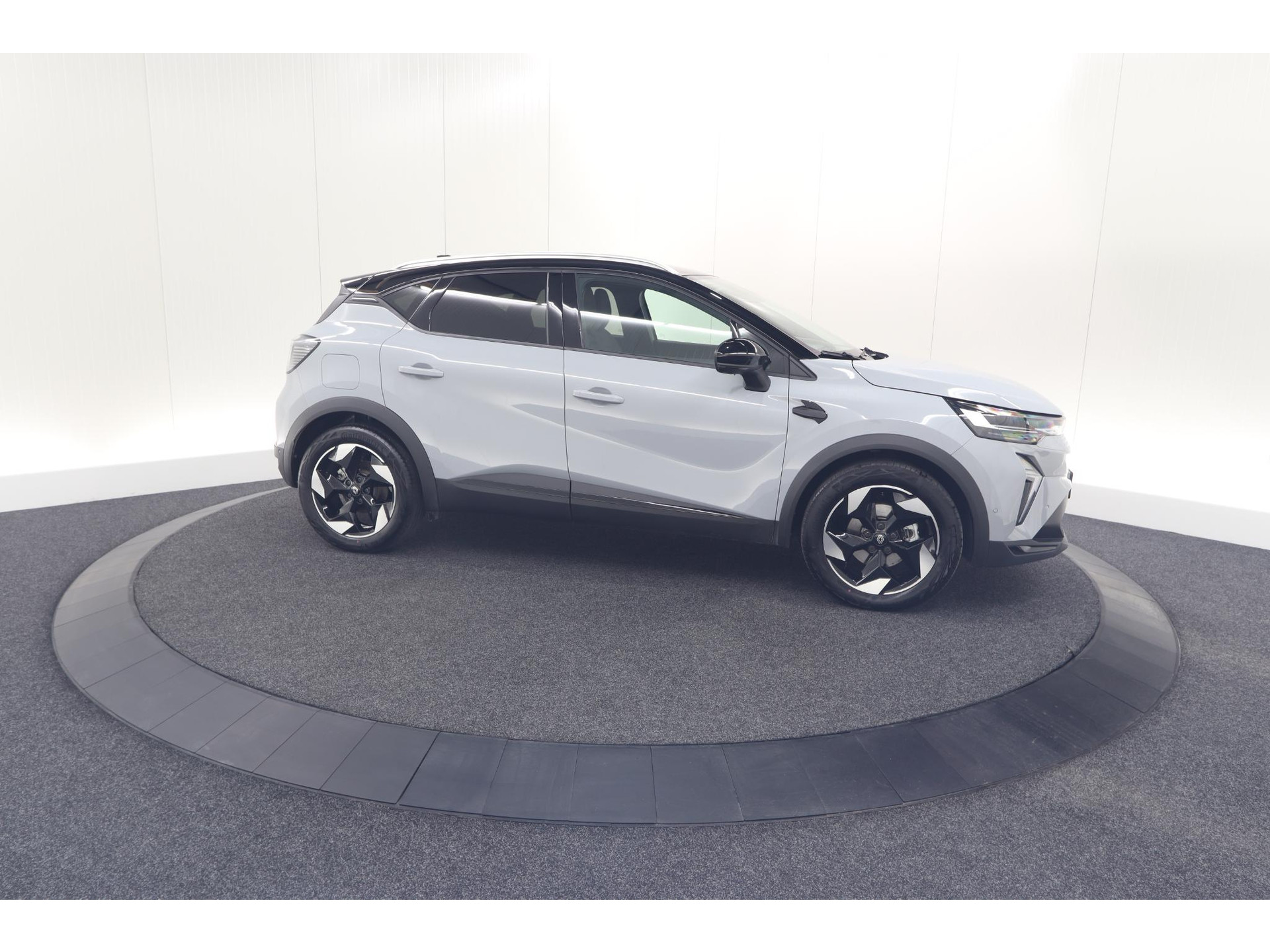 Renault Captur 1.6 E-Tech Full Hybrid 145 Techno | Camera | Navigatie | Apple Carplay | Parkeersensoren