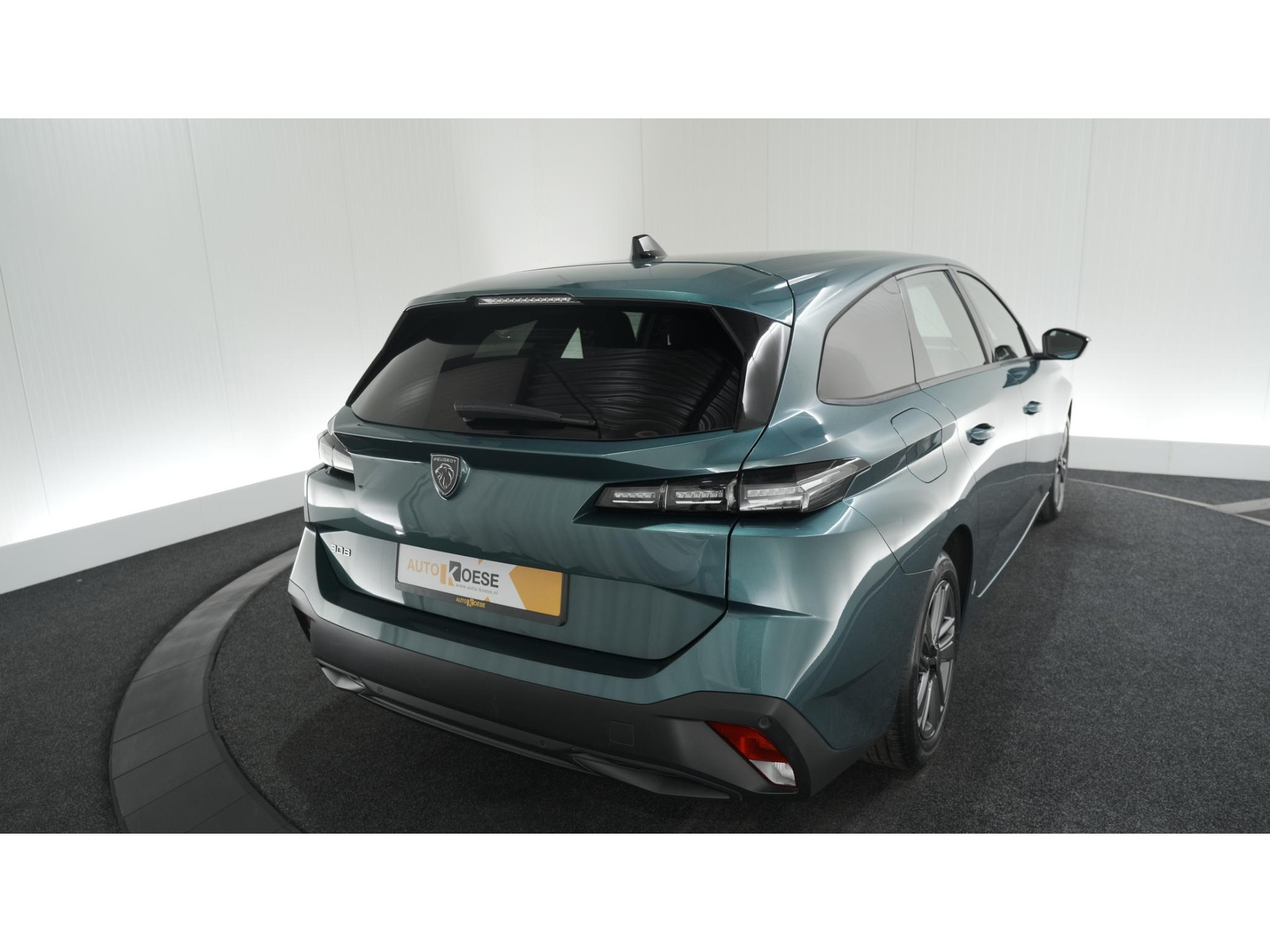 Peugeot 308 SW PureTech 130 EAT8 Active Pack | Automaat | Apple Carplay | Parkeersensoren | Navigatie