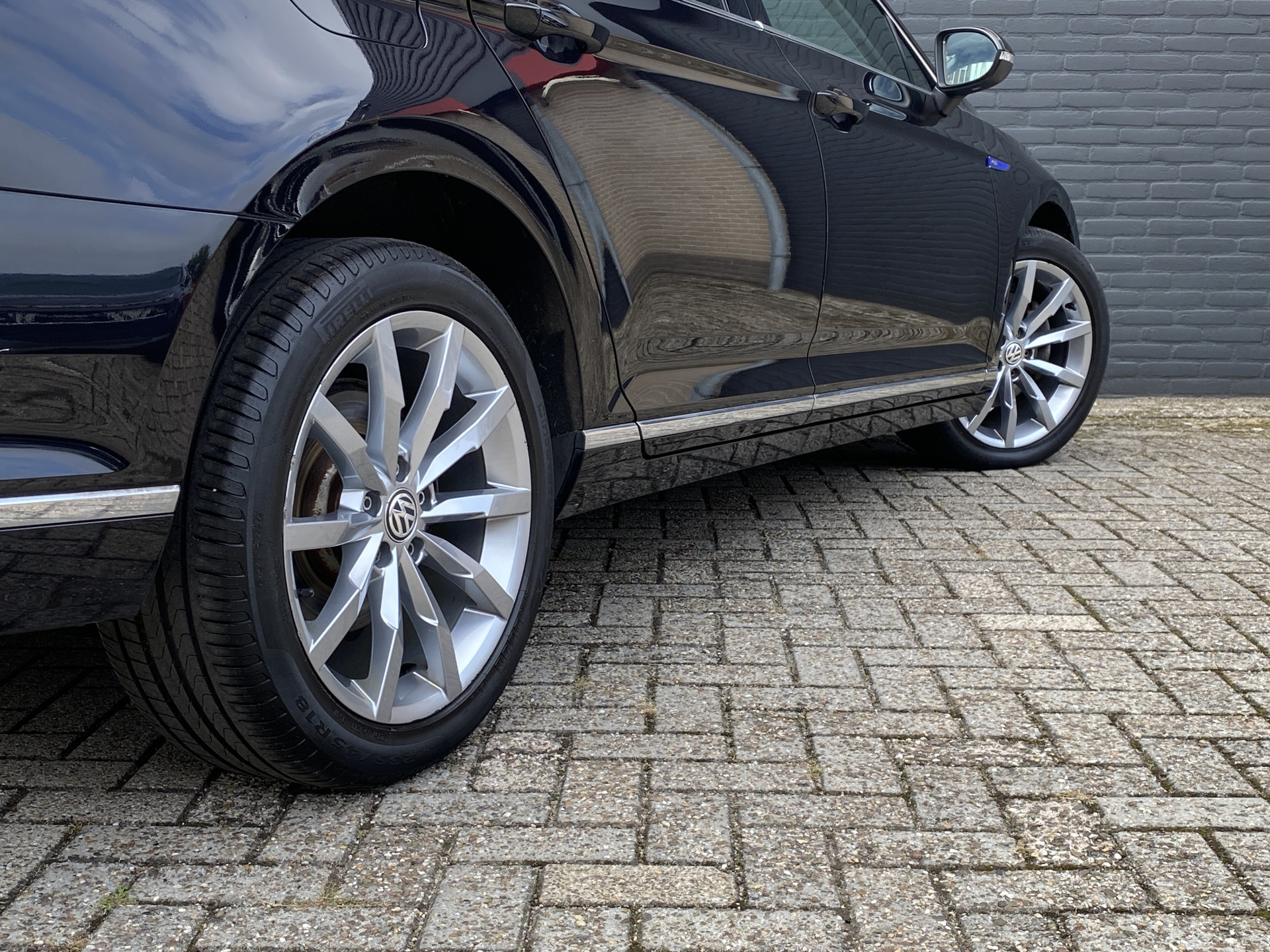 Volkswagen Passat Variant 1.4 TSI PHEV GTE Business | 1e eigenaar | navigatie | trekhaak | panoramadak | virtual cockpit | camera | BTW