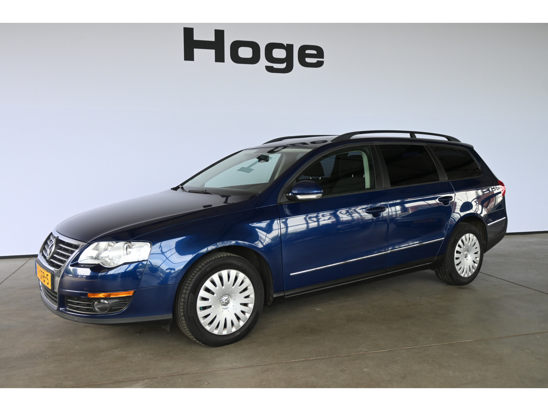 Volkswagen Passat Variant 1.9 TDI Trendline BlueMotion Airco Cruise control Trekhaak Inruil Mogelijk!