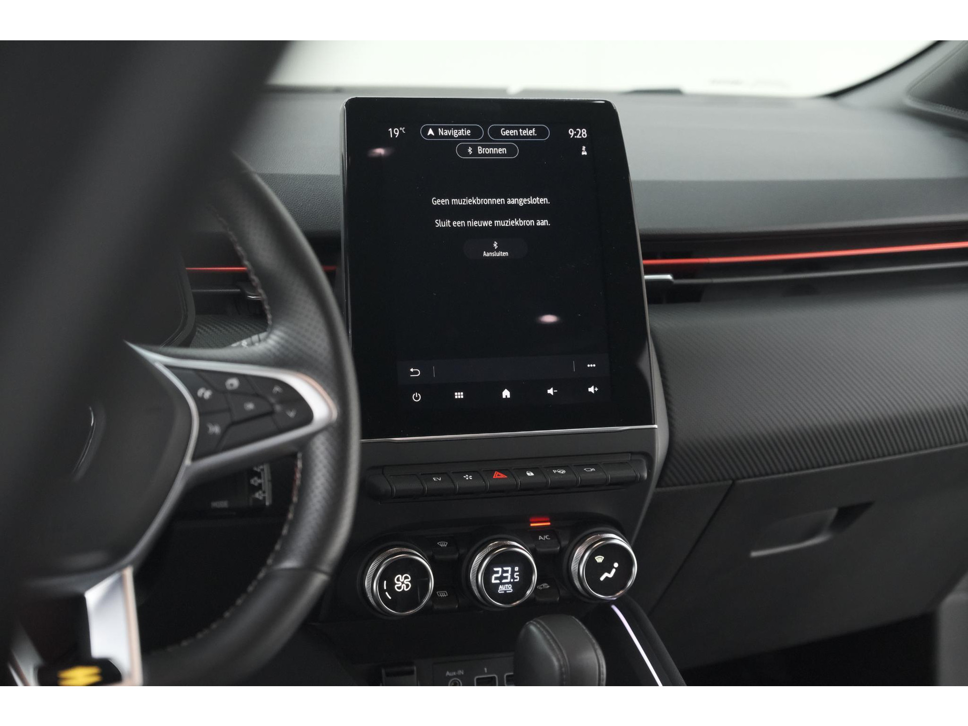 Renault Clio 1.6 E-Tech Hybrid 140 R.S. Line | 360 Camera | Apple Carplay | 9.3 Inch Groot Scherm | Sportstoelen