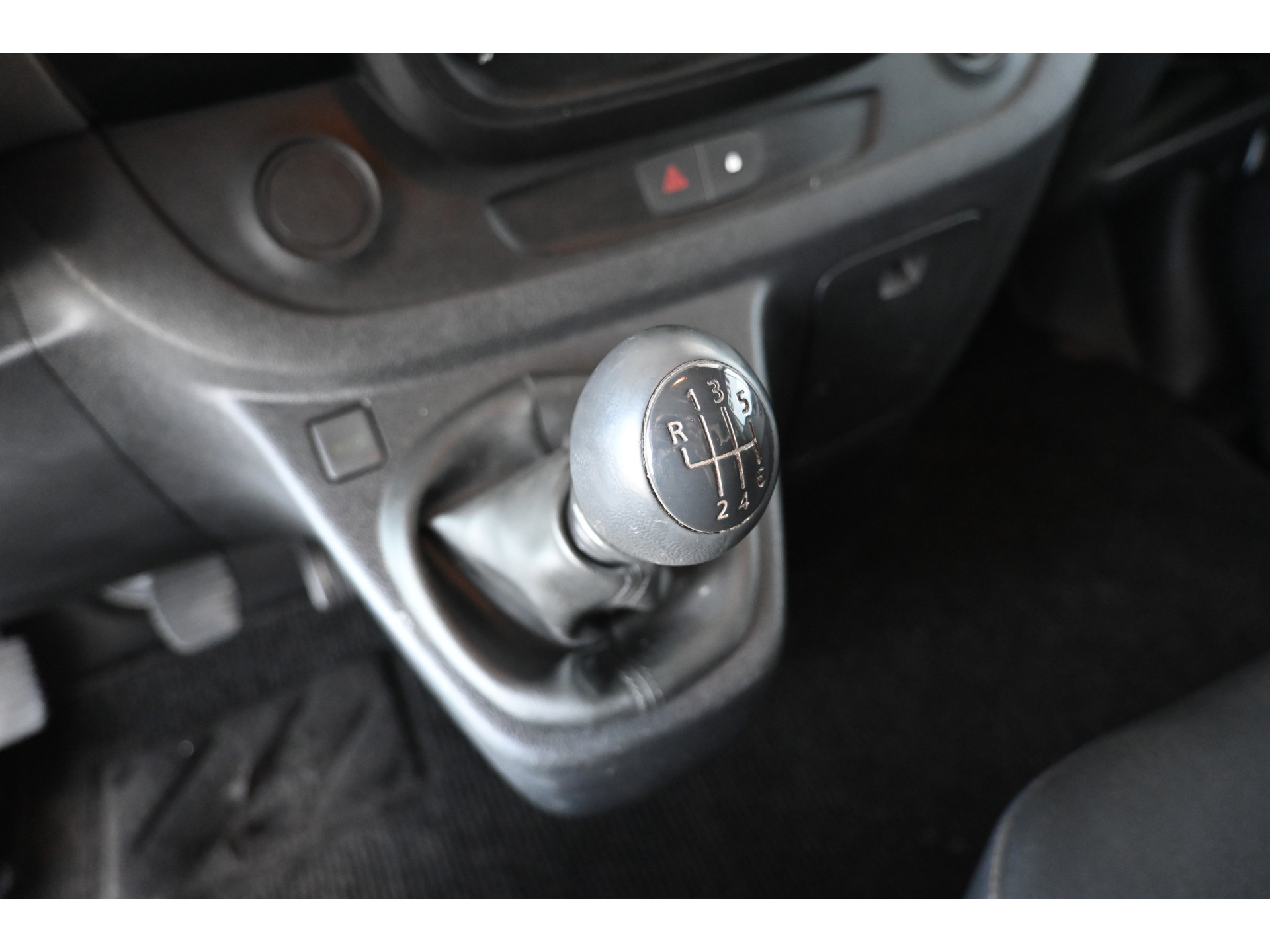 Renault Trafic 1.6 dCi T27 L1H1 Générique BTW Nap Airco Trekhaak Elektrisch Pakket Inruil Mogelijk!