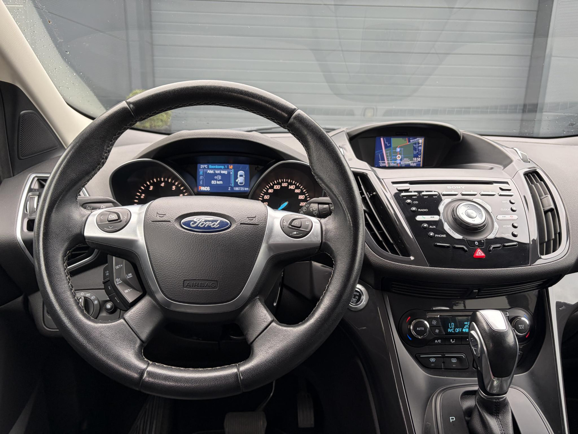 Ford Kuga 1.5 Titanium Plus 4WD ✓2e Eigenaar✓Camera✓183pk✓Trekhaak✓Leder✓Stoelverw✓Navi✓Clima✓Cruise✓Pdc V+A✓Elekt Stoelen✓Dodehoeksensor✓Net beurt gehad✓19''Lm velgen✓N.A.P✓Apk tot 08-2027