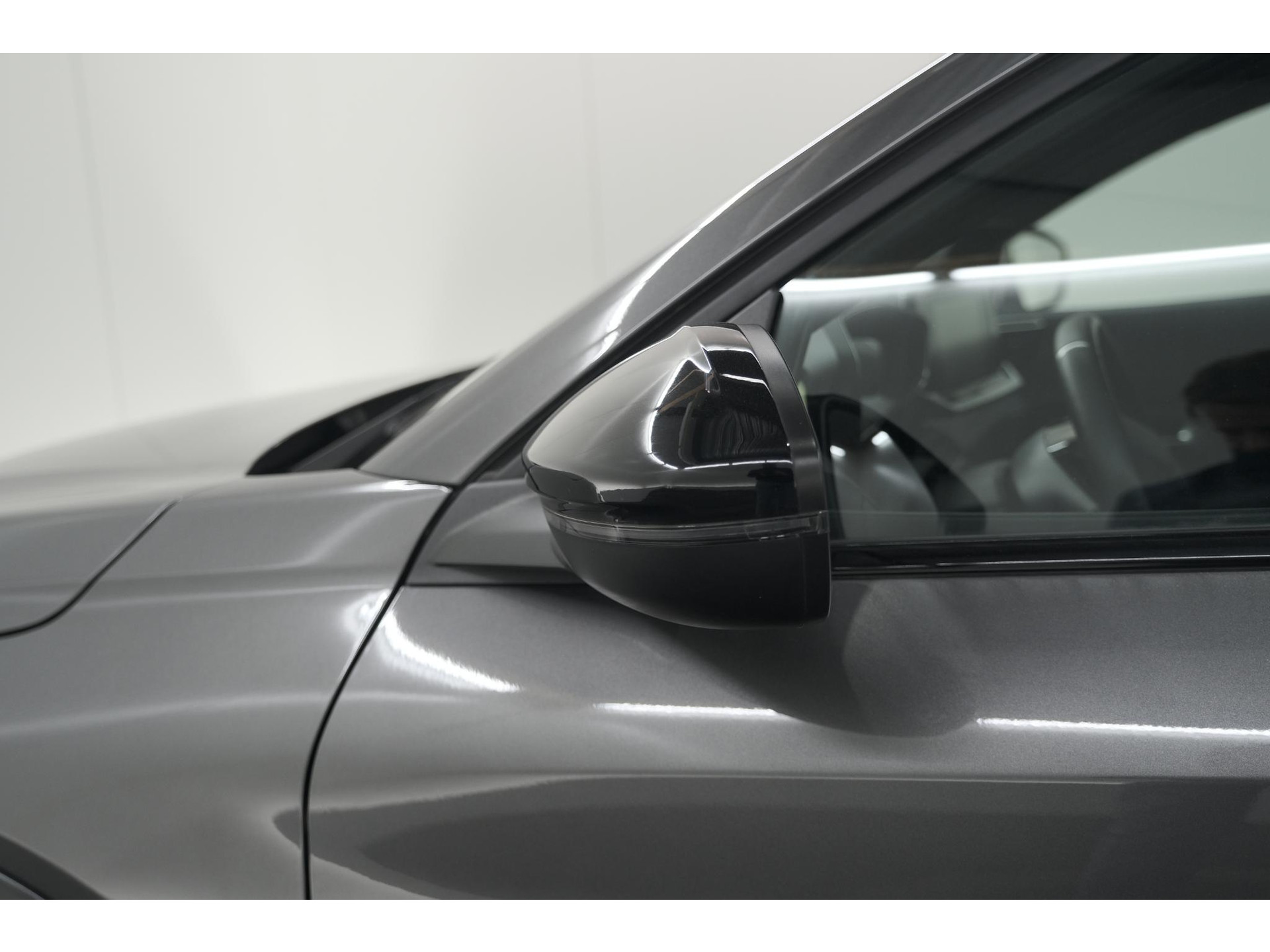 Peugeot 208 PureTech 100 GT | Camera | Adaptieve Cruise Control | Navigatie | Apple Carplay