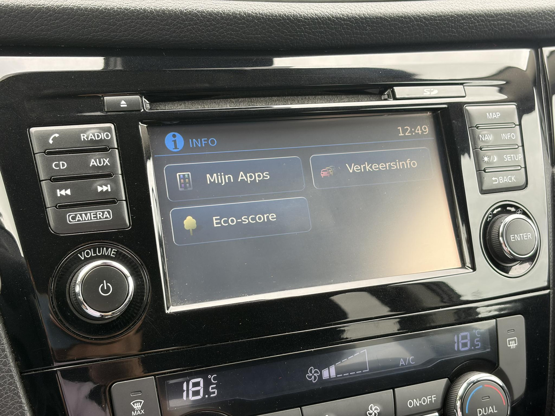 Nissan Qashqai 1.2 N-Connecta 360° Camera,Trekhaak,Navi,Pdc V+A,Keyless,6 Bak,Clima,Cruise,2e Eigenaar,115pk,Lm velgen,Apk tot 09-2027