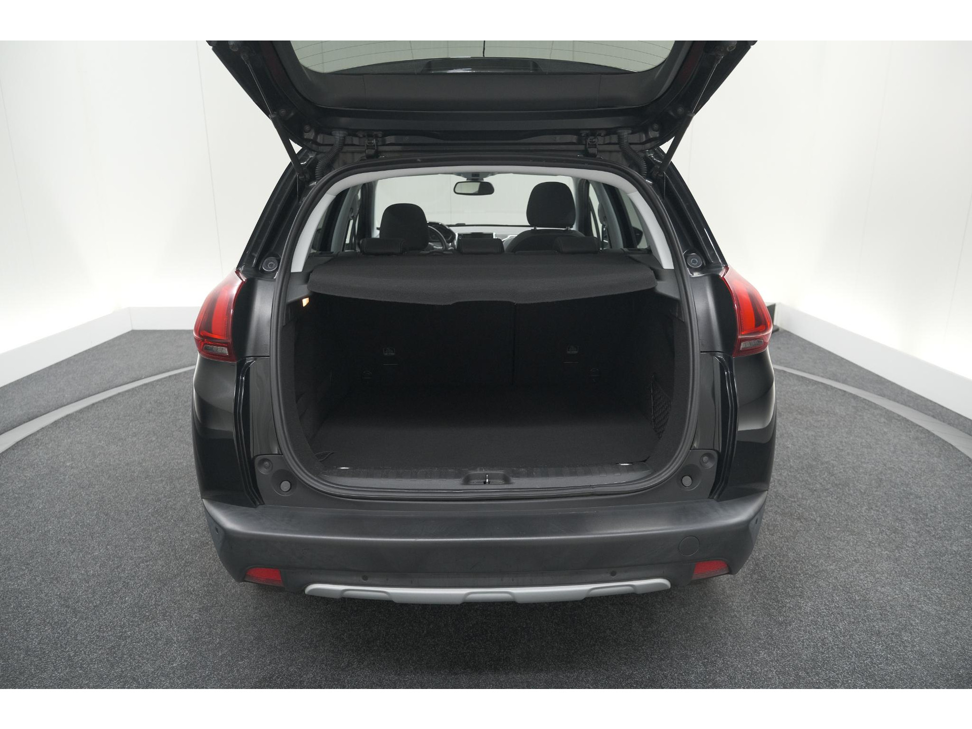 Peugeot 2008 PureTech 110 Allure | Panoramadak | Navigatie | Camera | Parkeersensoren