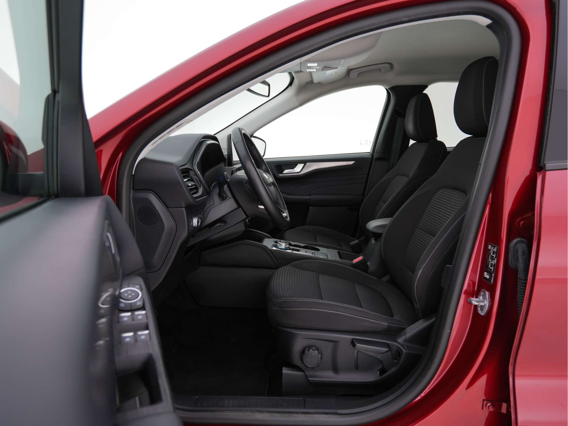 Ford Kuga 2.5 PHEV Titanium (INCL-BTW) *DIGI-COCKPIT | ADAPTIVE-CRUISE | BLINDSPOT | PARK-PILOT | CAMERA | NAVI-FULLMAP | HEATED-SEATS | COMFORT-SEATS | ECC | CARPLAY | PDC | DAB | LANE-ASSIST | 17''ALU*