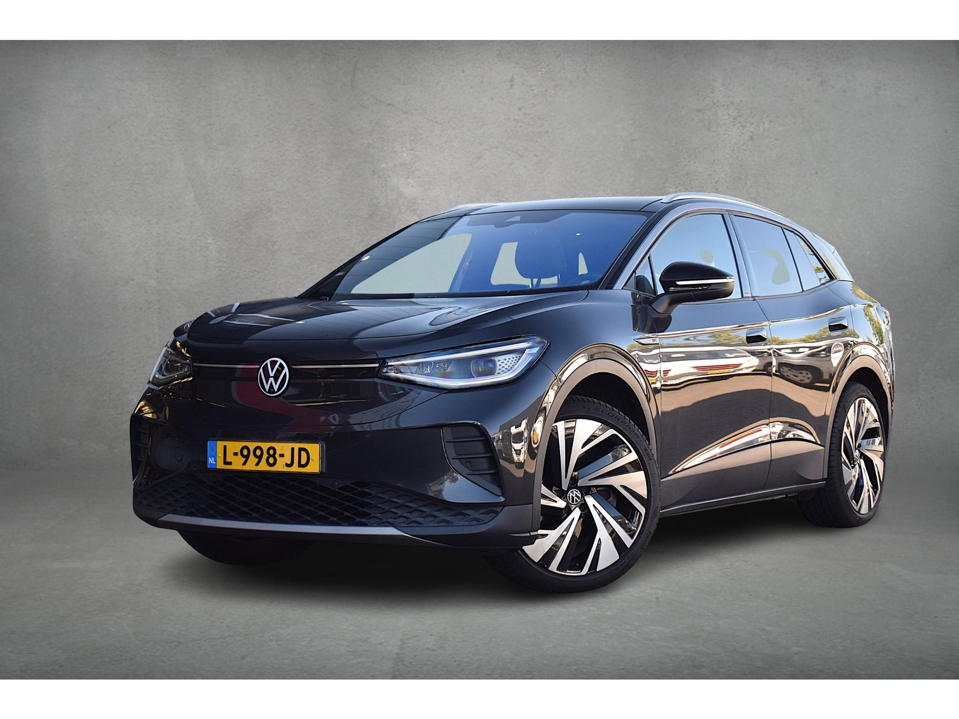 Volkswagen ID.4 First Max 77 kWh | Pano | HUD | 360 Cam. | Stuur- en Stoelverwarming