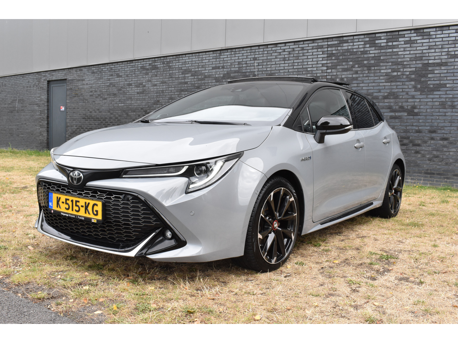 Toyota Corolla 2.0 Hybrid GR-Sport Plus Pano Bi-tone Automaat
