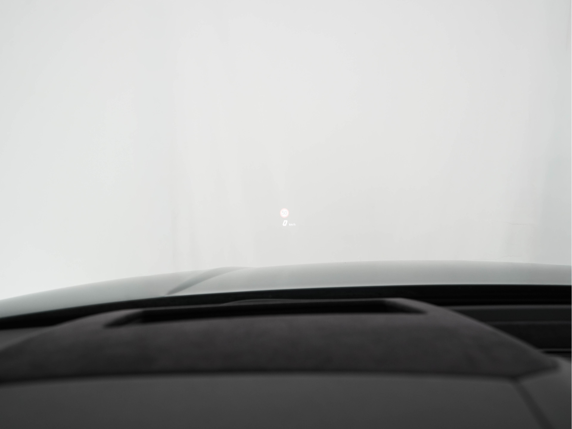 Lamborghini Urus 4.0 V8 Pearl Capsule (INCL-BTW) *CERAMIC-BRAKES | PANO | HEAD-UP | SOFT-CLOSE | LEATHER-ALCANTARA | FULL-LED | NIGHT-VISION | BANG&OLUFSEN | MEMORY-PACK | HEATED-SPORTSEATS | TOP-VIEW | ADAPTIVE-CRUISE | ...