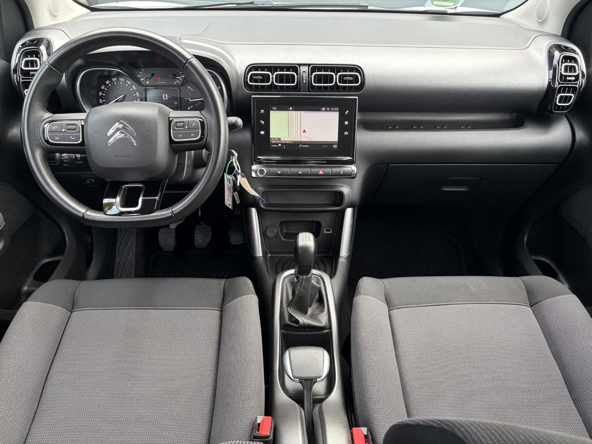 Citroen C3 Aircross 1.2 PureTech Feel ✓1e Eigenaar✓D-riem vv in 08-2026✓Draadloze telefoonlader✓Carplay✓Navi✓Clima✓Cruise✓Pdc✓Rijstrooksensor✓Bj 10-2018✓Lm velgen✓N.A.P✓Apk tot 11-2027
