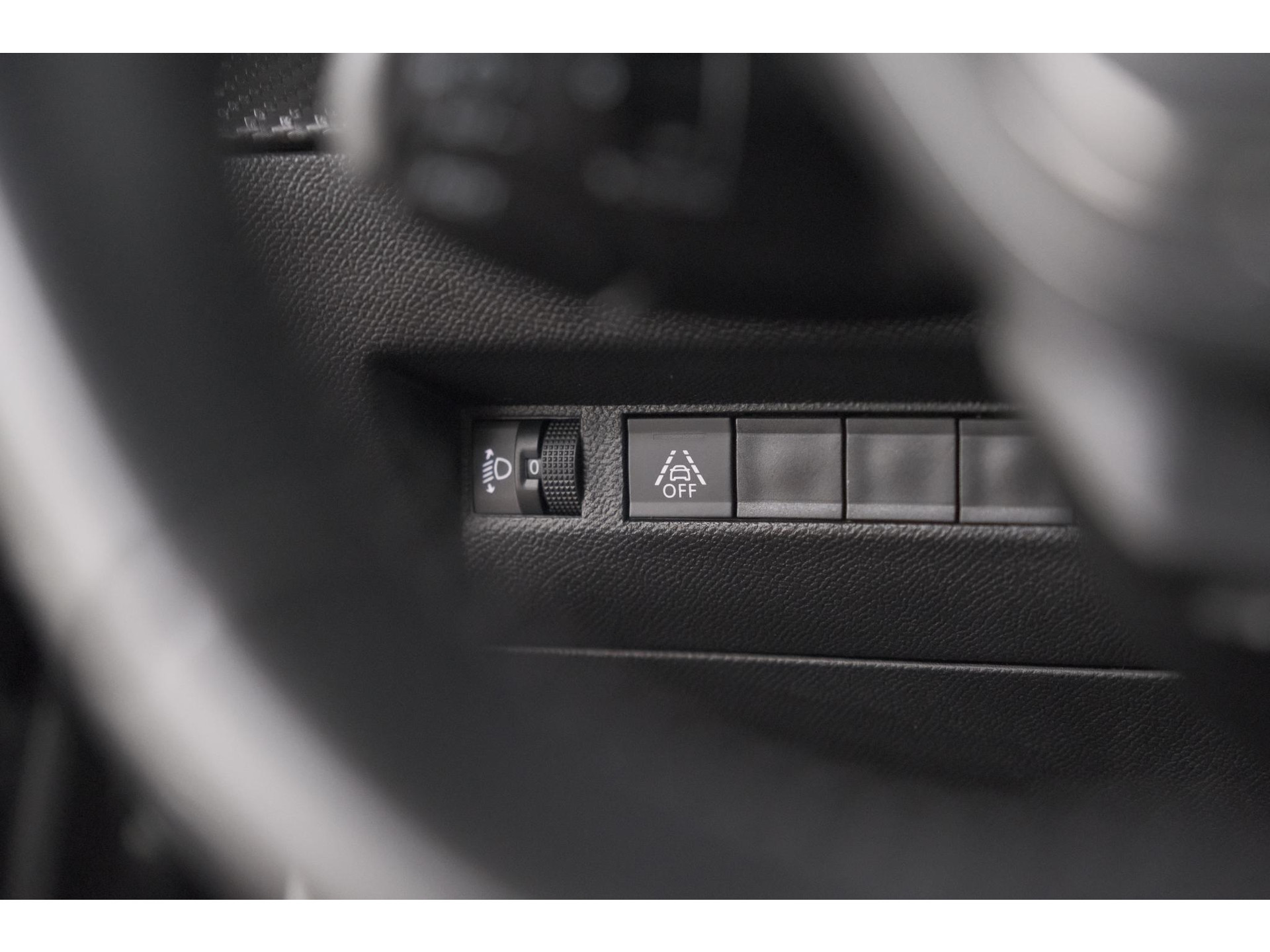 Peugeot 2008 PureTech 130 Blue Lease Allure | Camera | Apple Carplay | Parkeersensoren | Climate Control