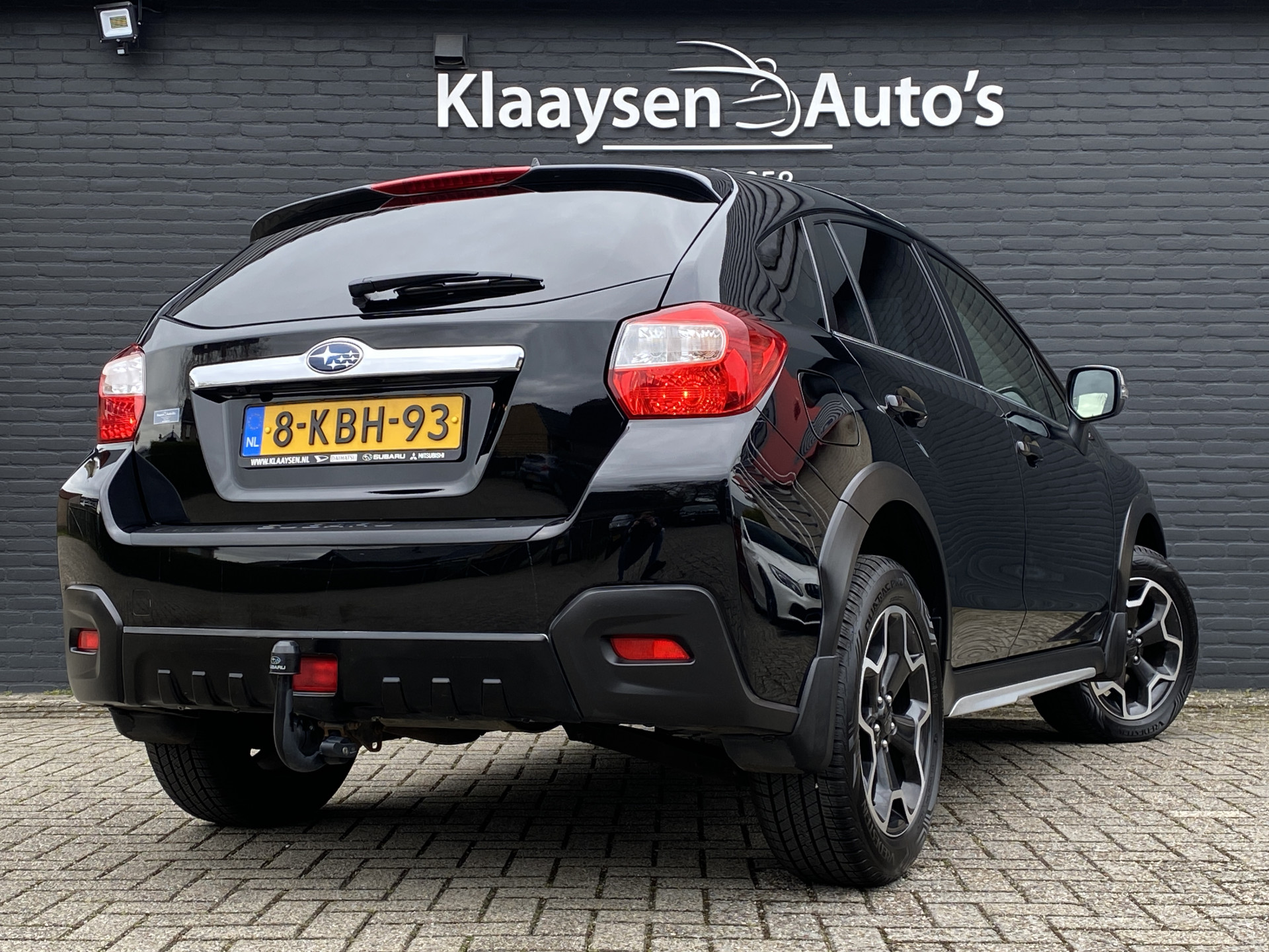 Subaru XV 2.0i Luxury AWD 150 pk AUT. | dealer onderhouden | navigatie | trekhaak | leder interieur | camera | all season banden