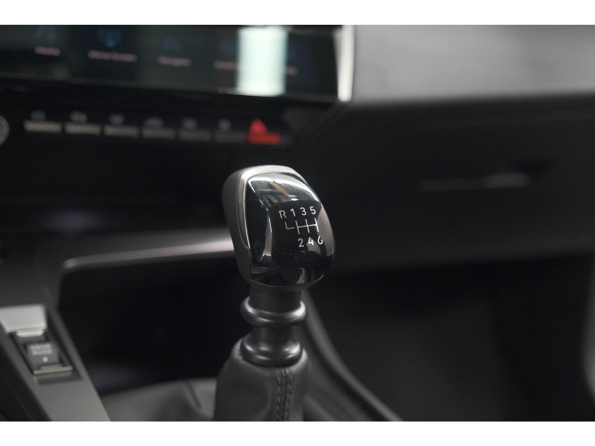 Peugeot 308 PureTech 130 Allure | Camera | Navigatie | Parkeersensoren | Apple CarPlay