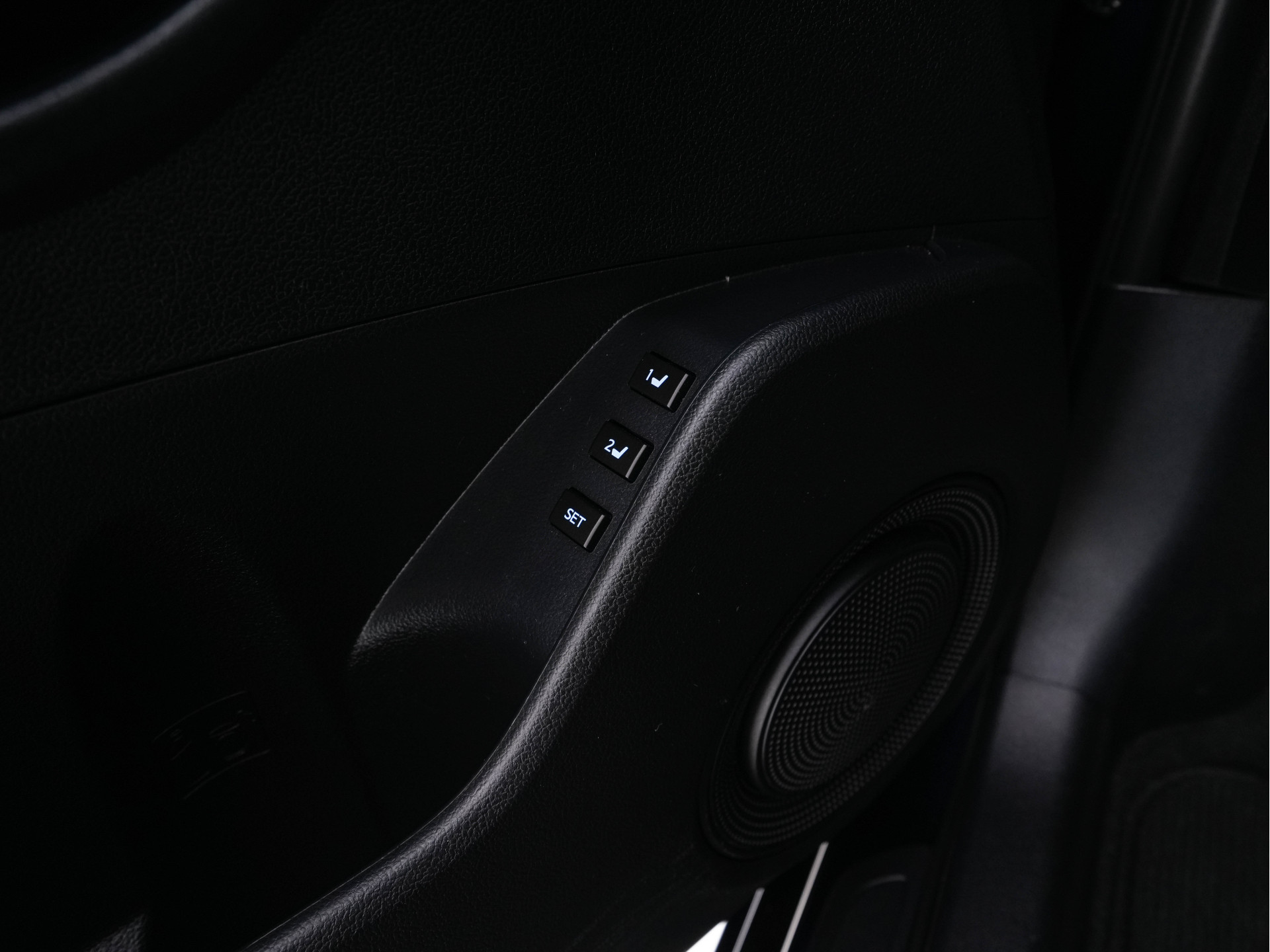 Toyota Mirai FCV Executive [ HYDROGEN ] Aut. *LEATHER | FULL-LED | JBL-SOUNDSYSTEM | CAMERA | KEYLESS | MEMORY-PACK | ADAPTIVE-CRUISE | BLIND-SPOT |  DAB | NAVI-FULLMAP | KEYLESS | DIGI-COCKPIT | COMFORTSEATS | LANE-ASSIST |