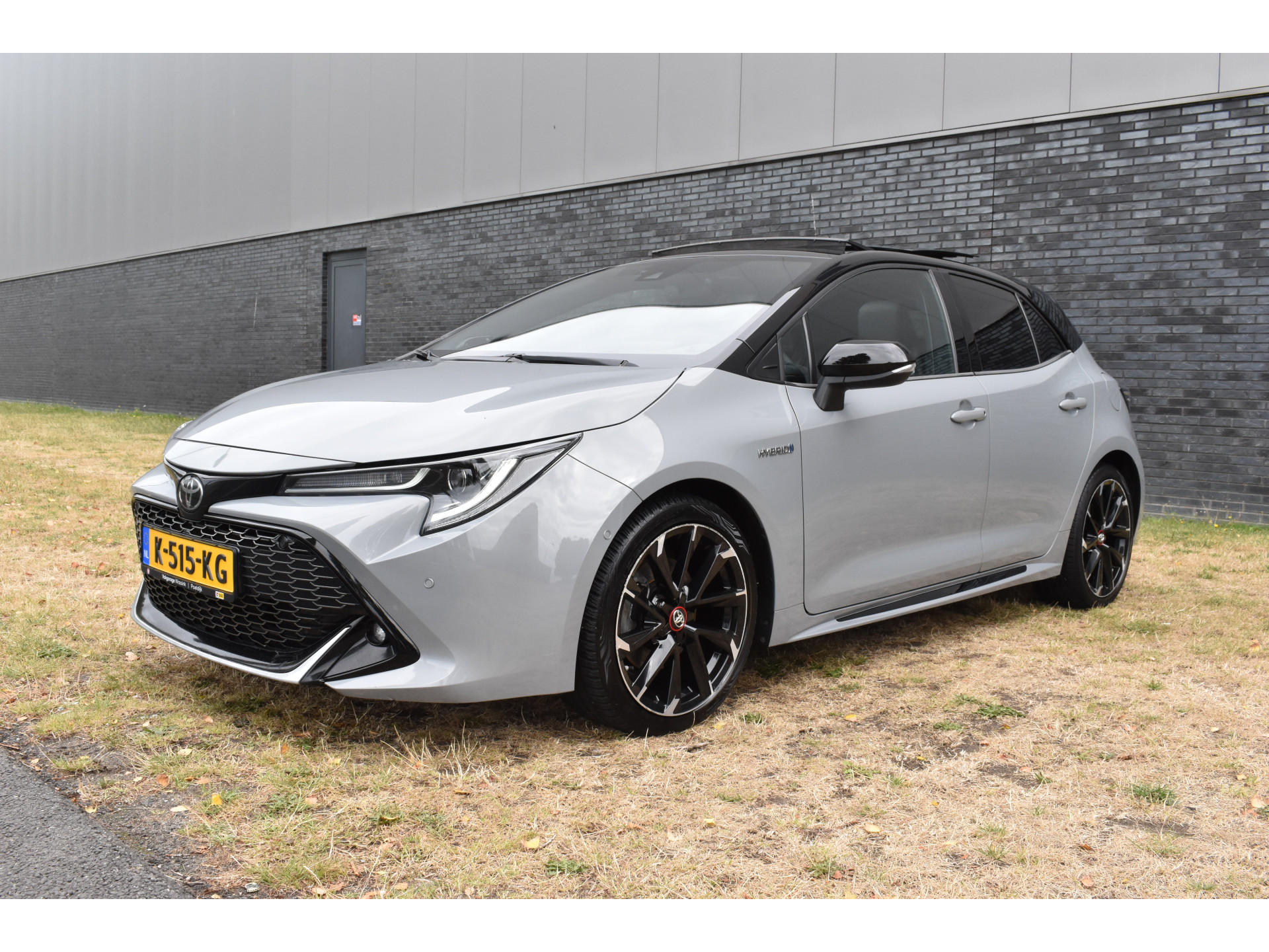 Toyota Corolla 2.0 Hybrid GR-Sport Plus Pano Bi-tone Automaat