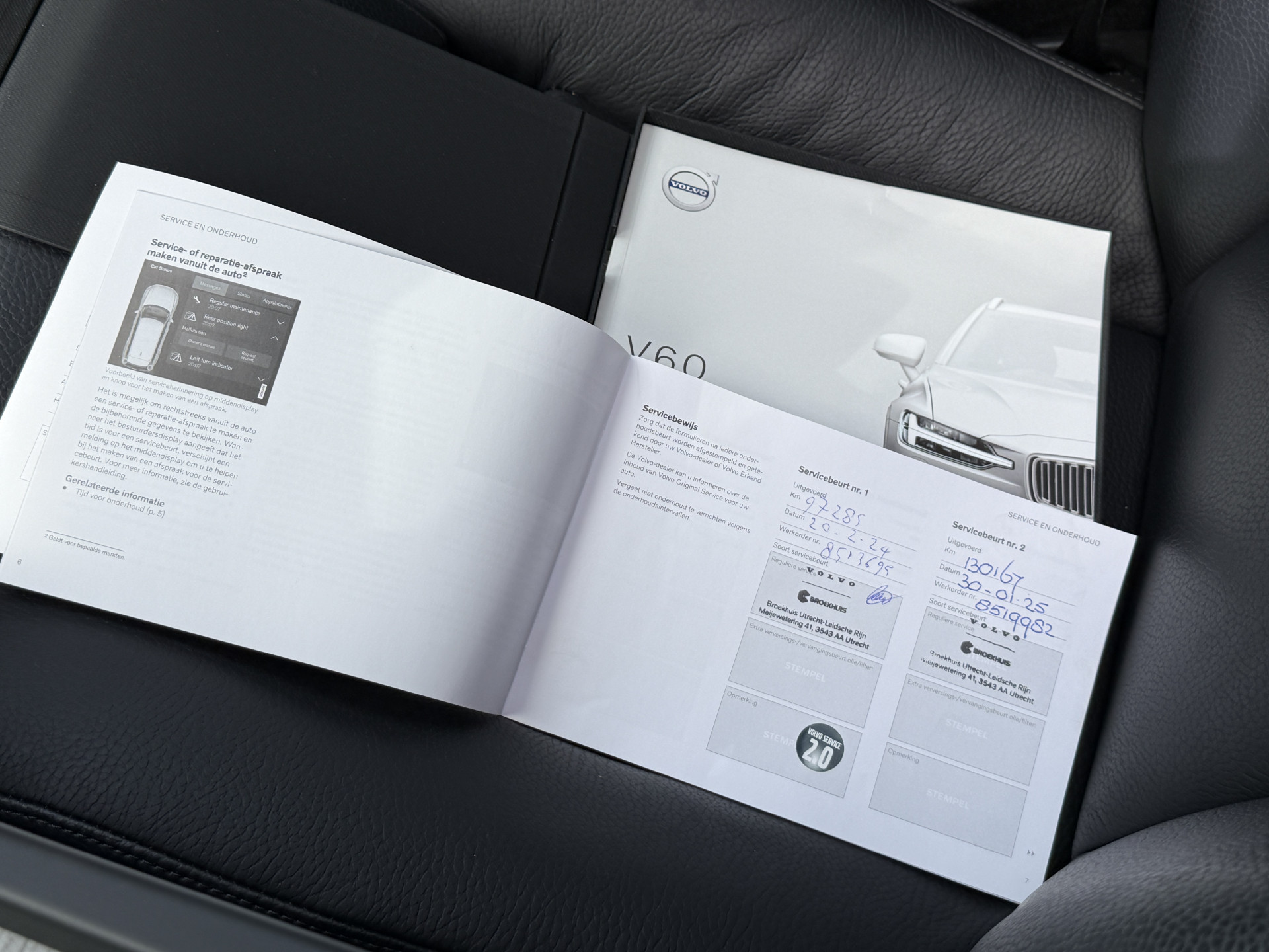 Volvo V60 2.0 B3 R-Design | Trekhaak | Panoramadak | Apple Carplay | Leder