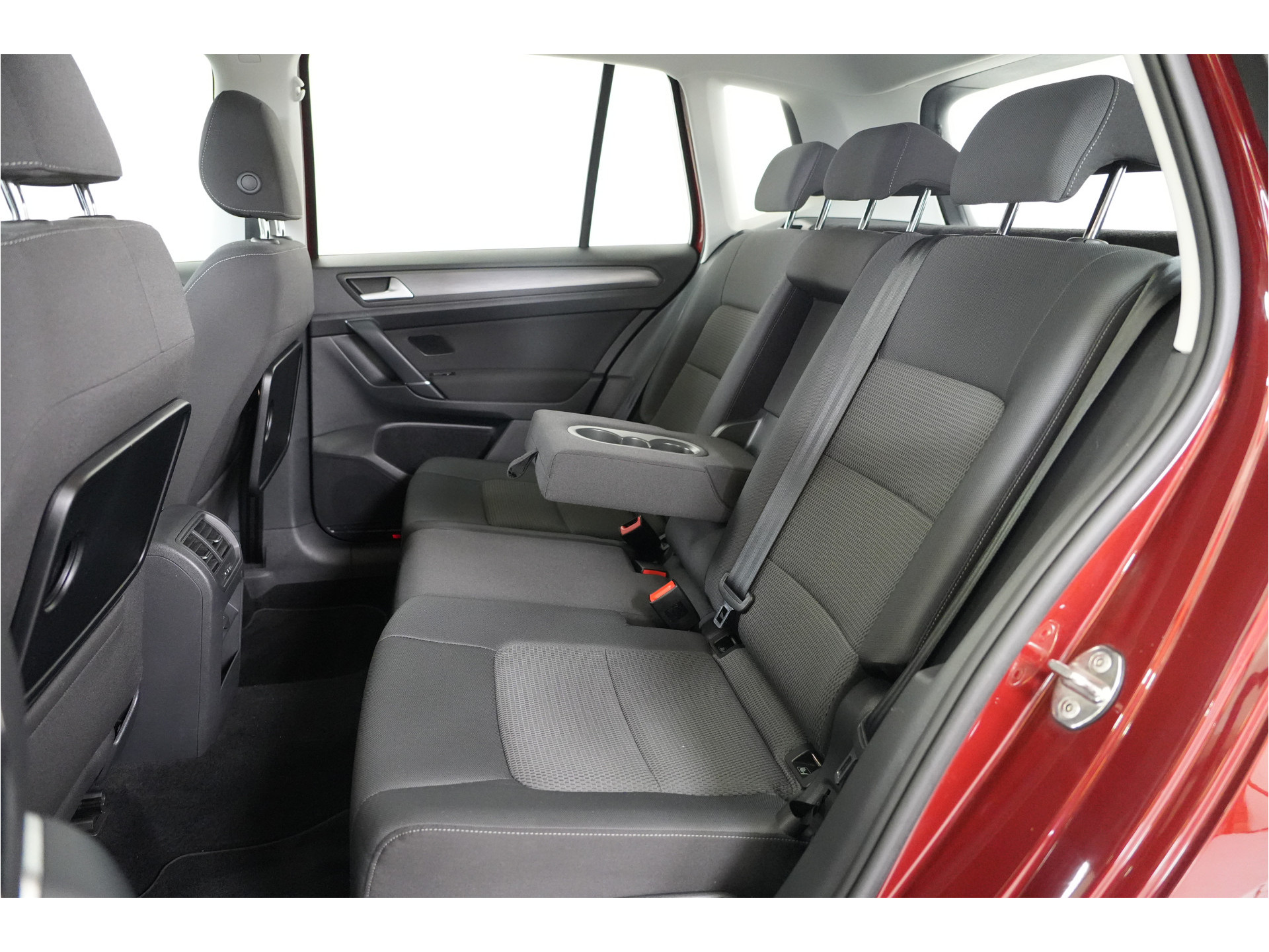 Volkswagen Golf Sportsvan 1.5 TSI ACT Highline | Trekhaak | Camera | Adaptive Cruise |