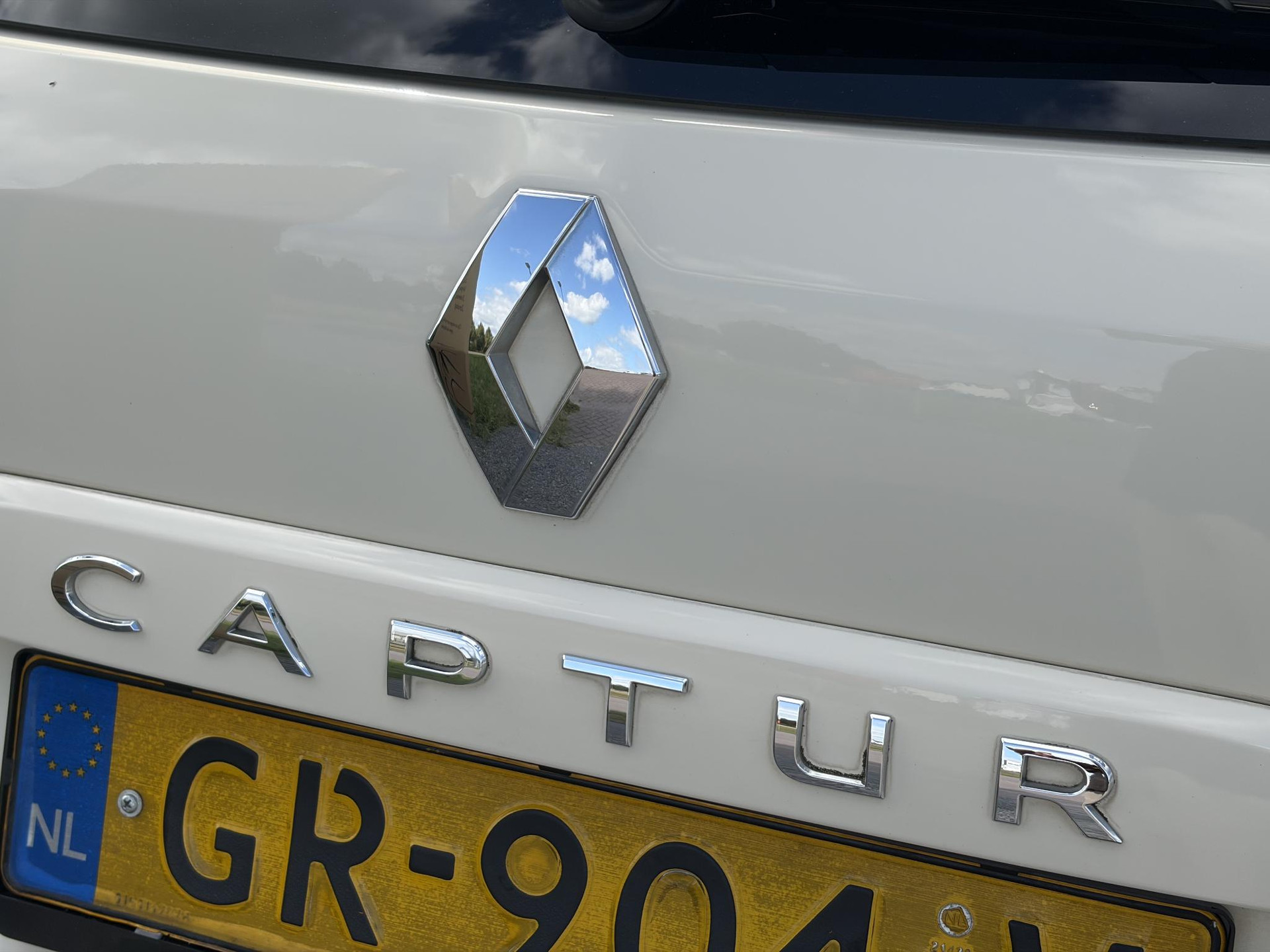Renault Captur 0.9 TCe Expression ✓1e Eigenaar✓Recent beurt gehad✓Dealer Onderhouden✓Navi✓Keyless✓Lm velgen✓Airco✓Cruise✓Pdc✓N.A.P✓Apk tot 08-2027