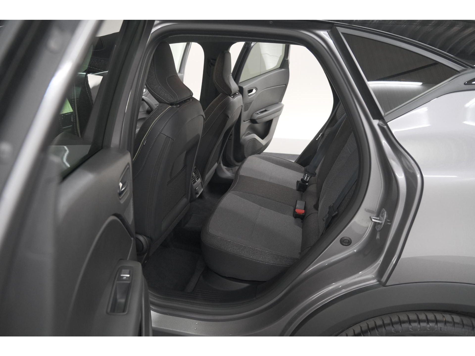 Renault Captur 1.8 E-Tech Full Hybrid 160 Techno | Camera | Adaptieve Cruise Control | Navigatie