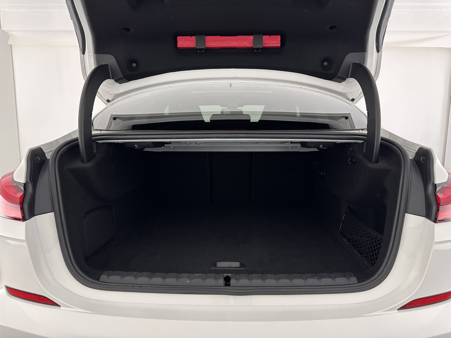 BMW 2-serie Gran Coupé 220i M-Sportpack Business Edition (INCL-BTW) Aut. *PANO | MICROFIBRE-SPORTSEATS | FULL-LED | DIGI-COCKPIT | CAMERA | NAVI-FULLMAP | HIFI-SOUND | DAB+ | ECC | PDC | CRUISE | CARPLAY | KEYLESS | PRIVACYGLASS | 18"ALU*