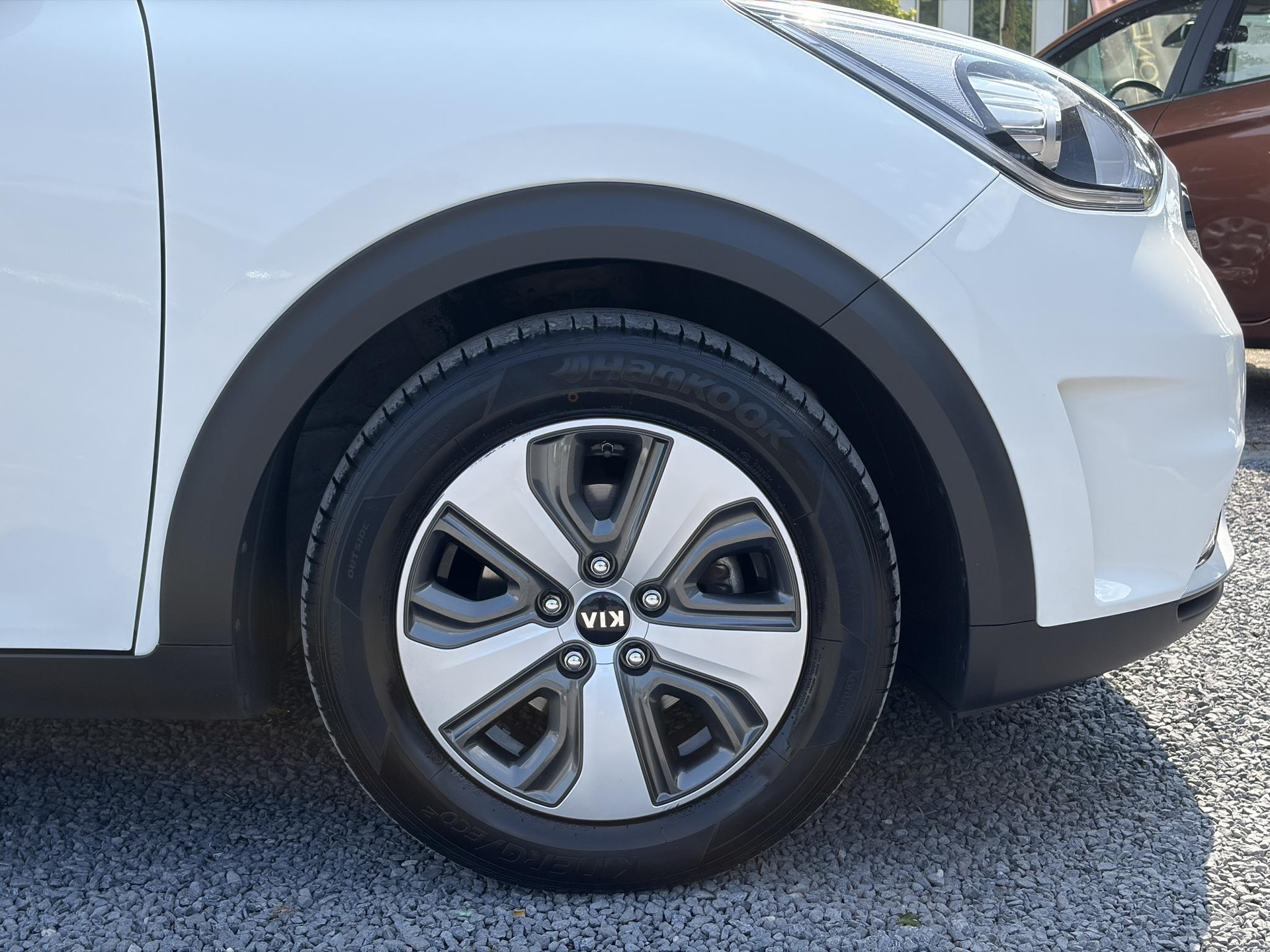 Kia Niro 1.6 GDi Hybrid DynamicLine SOH %100,Carplay,142pk,Camera,Navi,Clima,Cruise,Pdc,Rijstrooksensor,Halfleder,N.A.P,Apk tot 11-2026