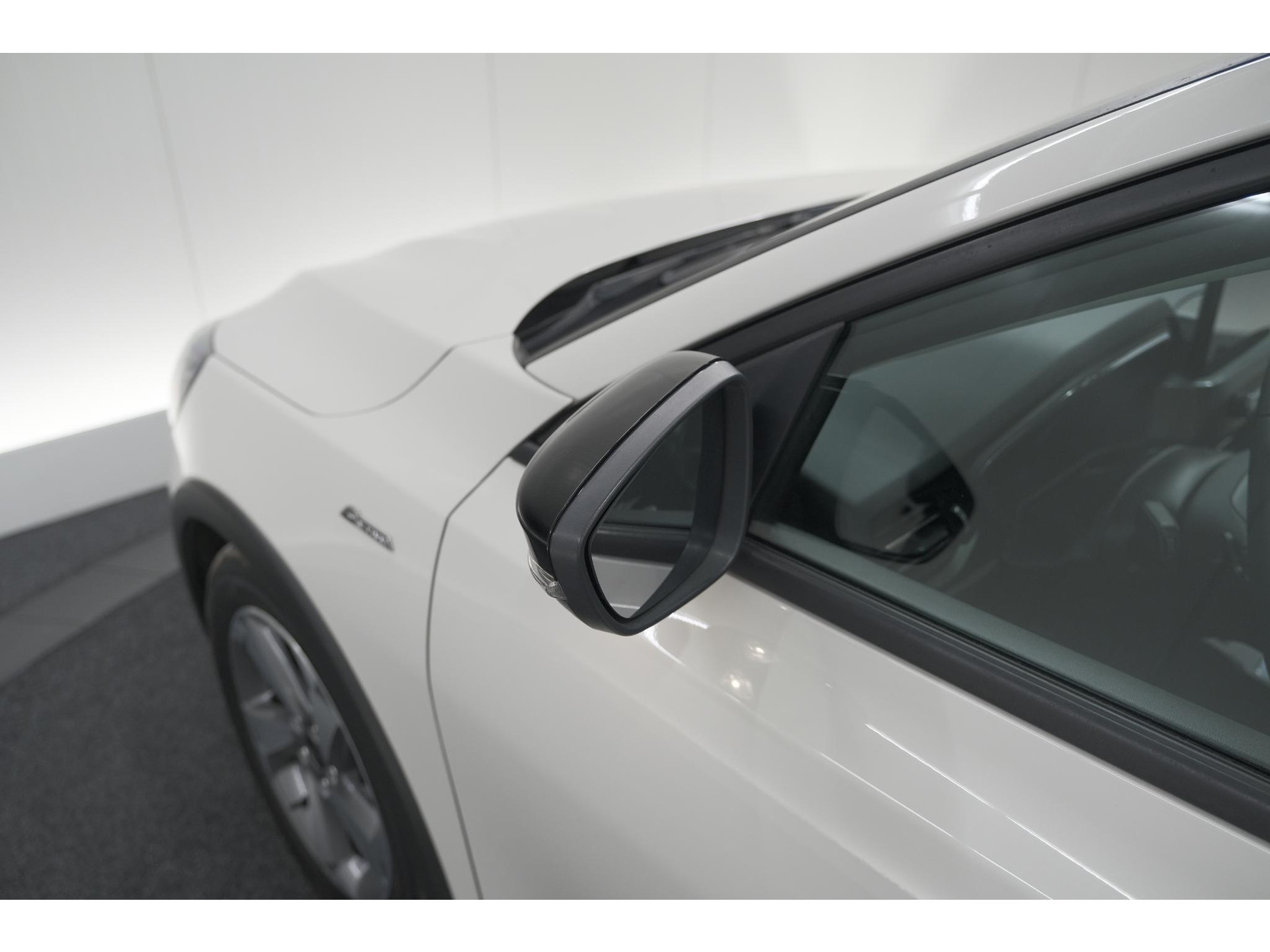 Ford Focus 1.5 EcoBoost Active Business | Lage Kilometerstand | Navigatie | Parkeersensoren | Apple Carplay