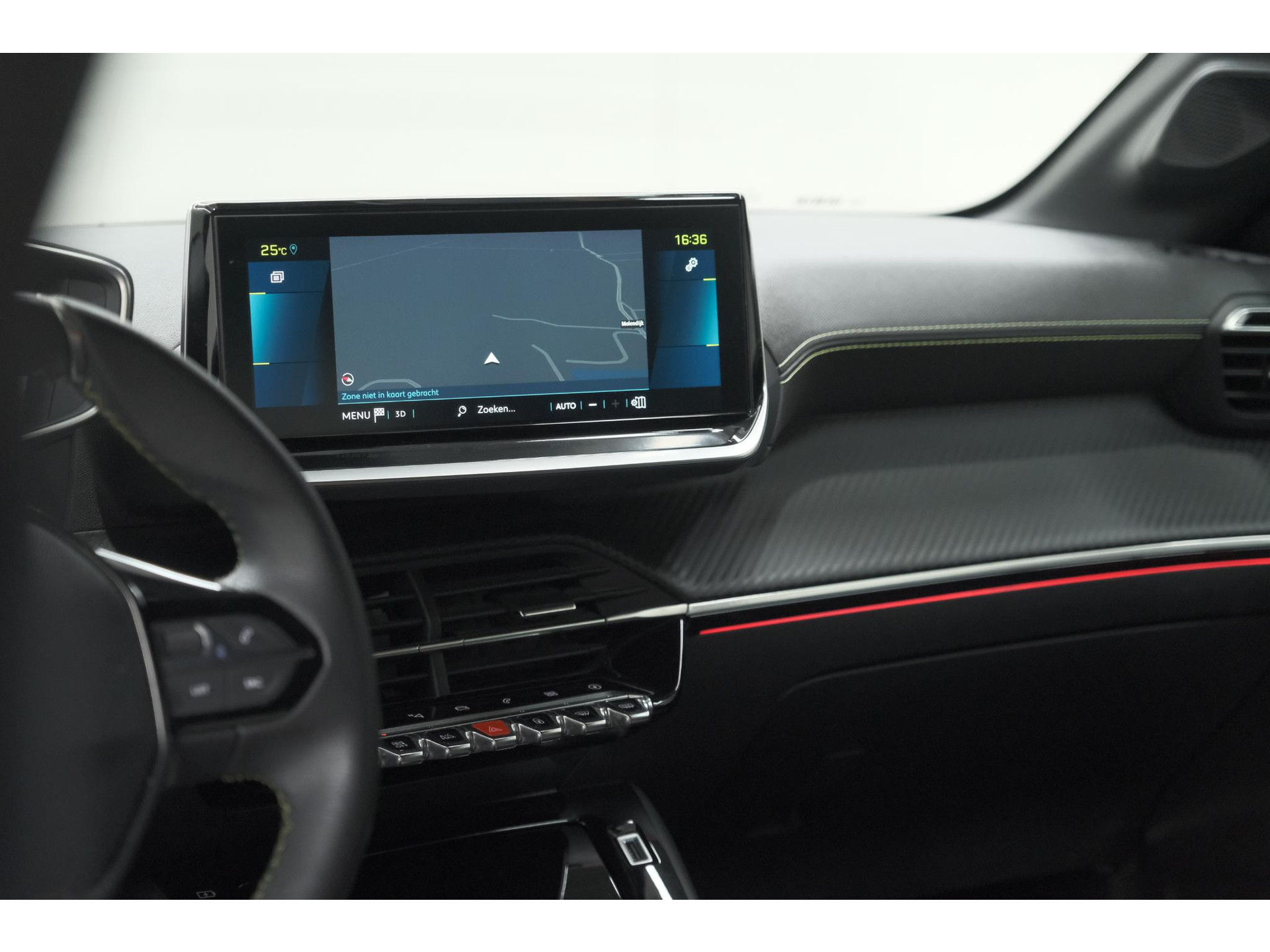 Peugeot e-208 EV GT 50 kWh | 93,7% SOH | Black Pack | Dodehoekdetectie | Camera | Apple Carplay