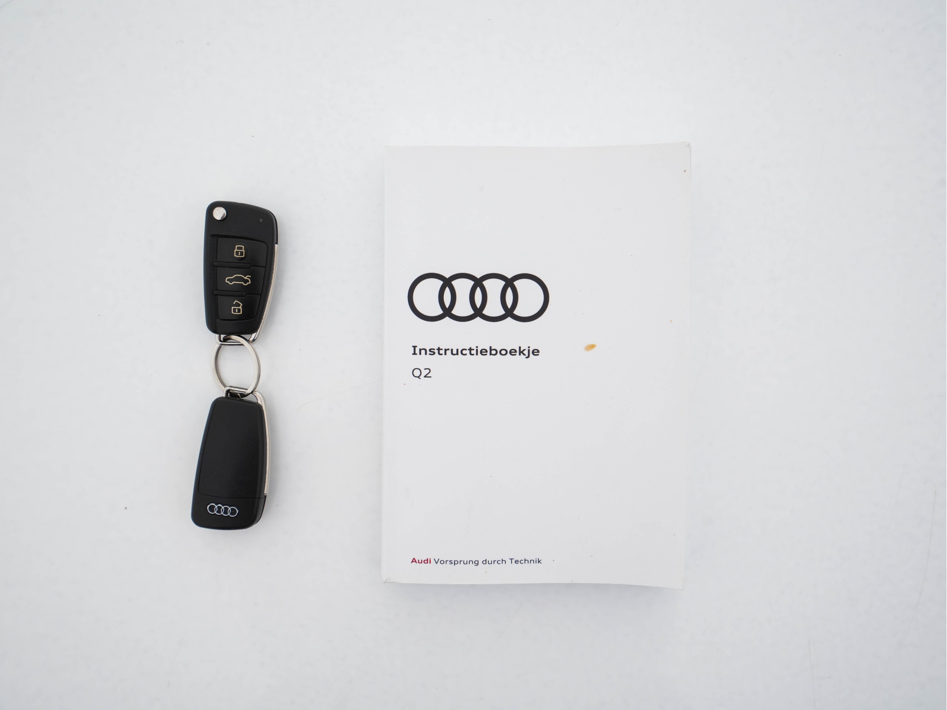 Audi Q2 1.6 TDI Design Pro Line Plus *FULL-LEATHER | NAVI-FULLMAP | HEATED-COMFORTSEATS | PRIVACY-GLASS | ECC | PDC | CRUISE | 18''ALU | TOWBAR*