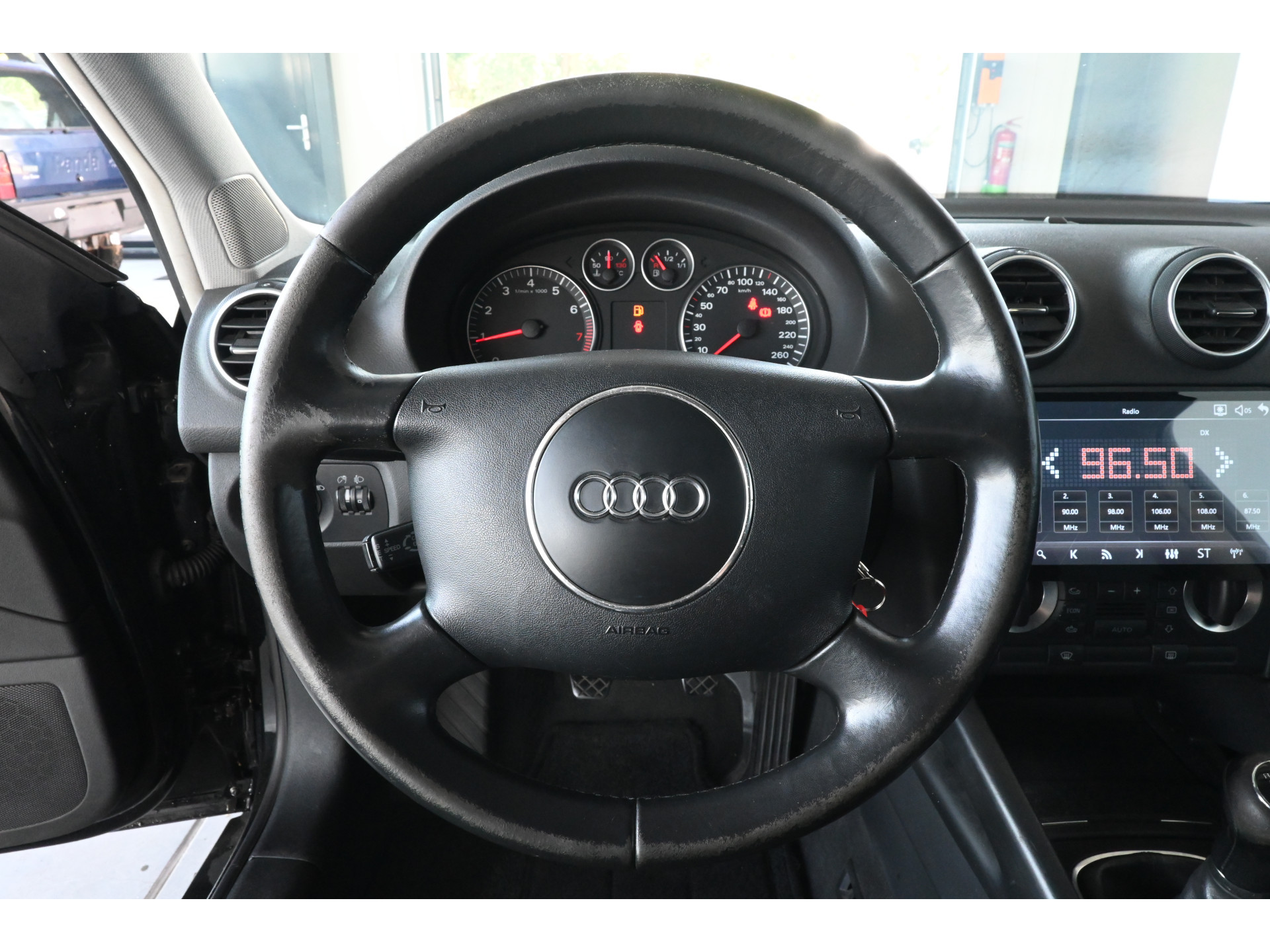 Audi A3 1.6 Attraction Clima Cruise Control Lichtmetaal All in Prijs! Inruil Mogelijk!