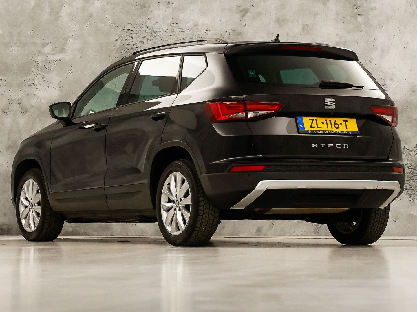 SEAT Ateca 1.0 TSI Sport (GROOT NAVI, APPLE CARPLAY, CAMERA, GETINT GLAS, LM VELGEN, CLIMATE, AUTOMATISCH INPARKEREN, NIEUWE APK)