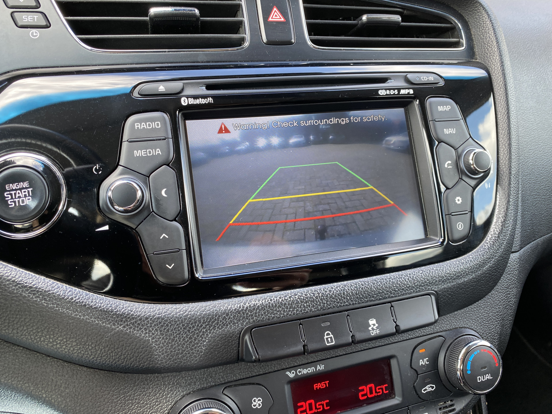 Kia Cee'd 1.6 GDI Super Pack 136 pk | navigatie | trekhaak | all season banden | keyless go | camera