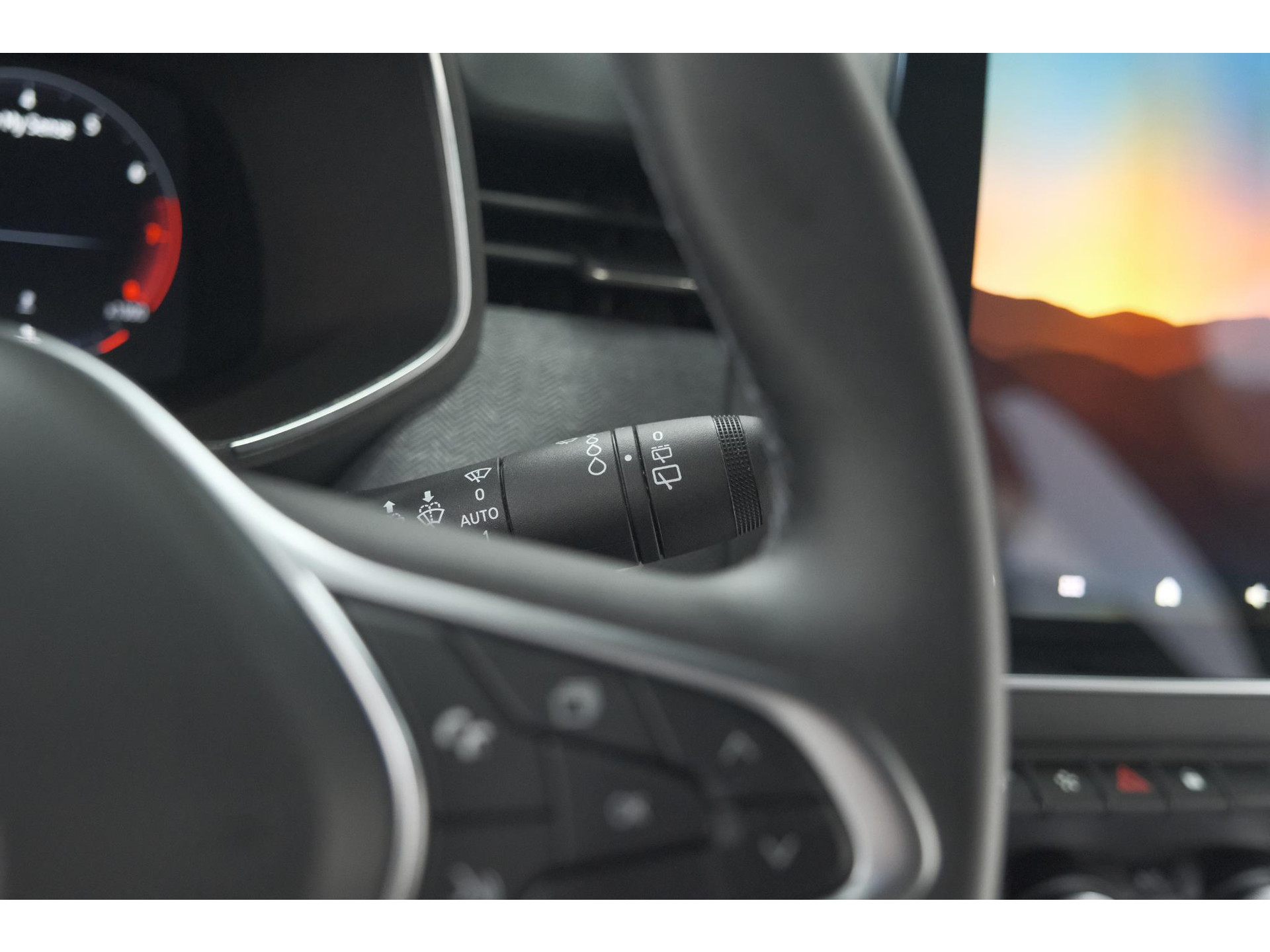 Renault Clio TCe 90 GPF Techno | 360 Camera | Dodehoekdetectie | Adaptieve Cruise Control