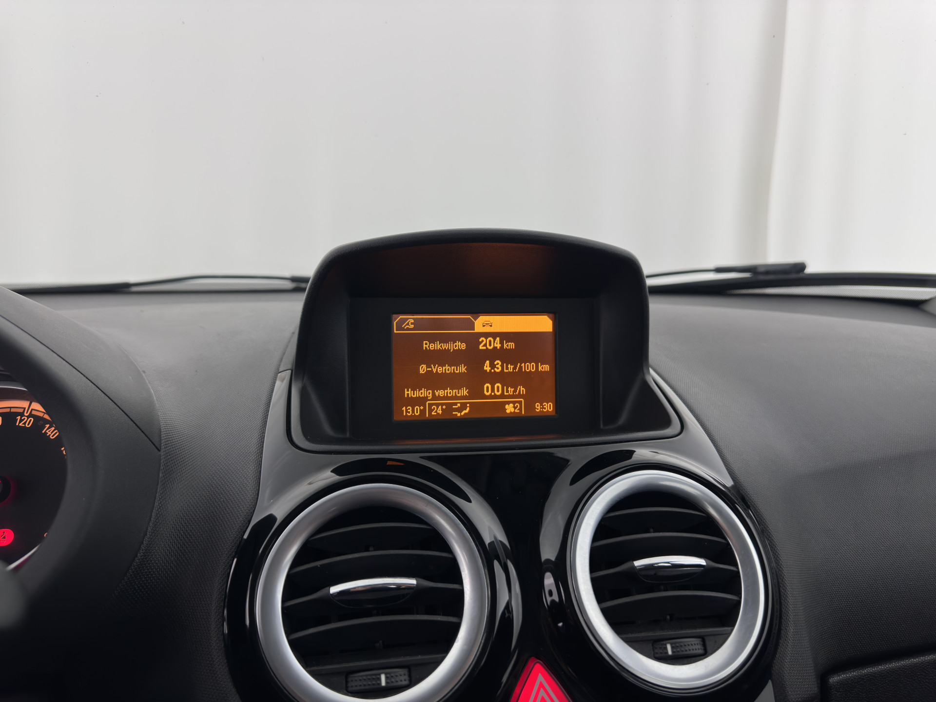 Opel Corsa 1.3 CDTi EcoFlex S/S Business+ *LEATHER-FABRIC | NAVI-FULLMAP | AIRCO | CRUISE | COMFORT-SEATS | PDC | 15''ALU*