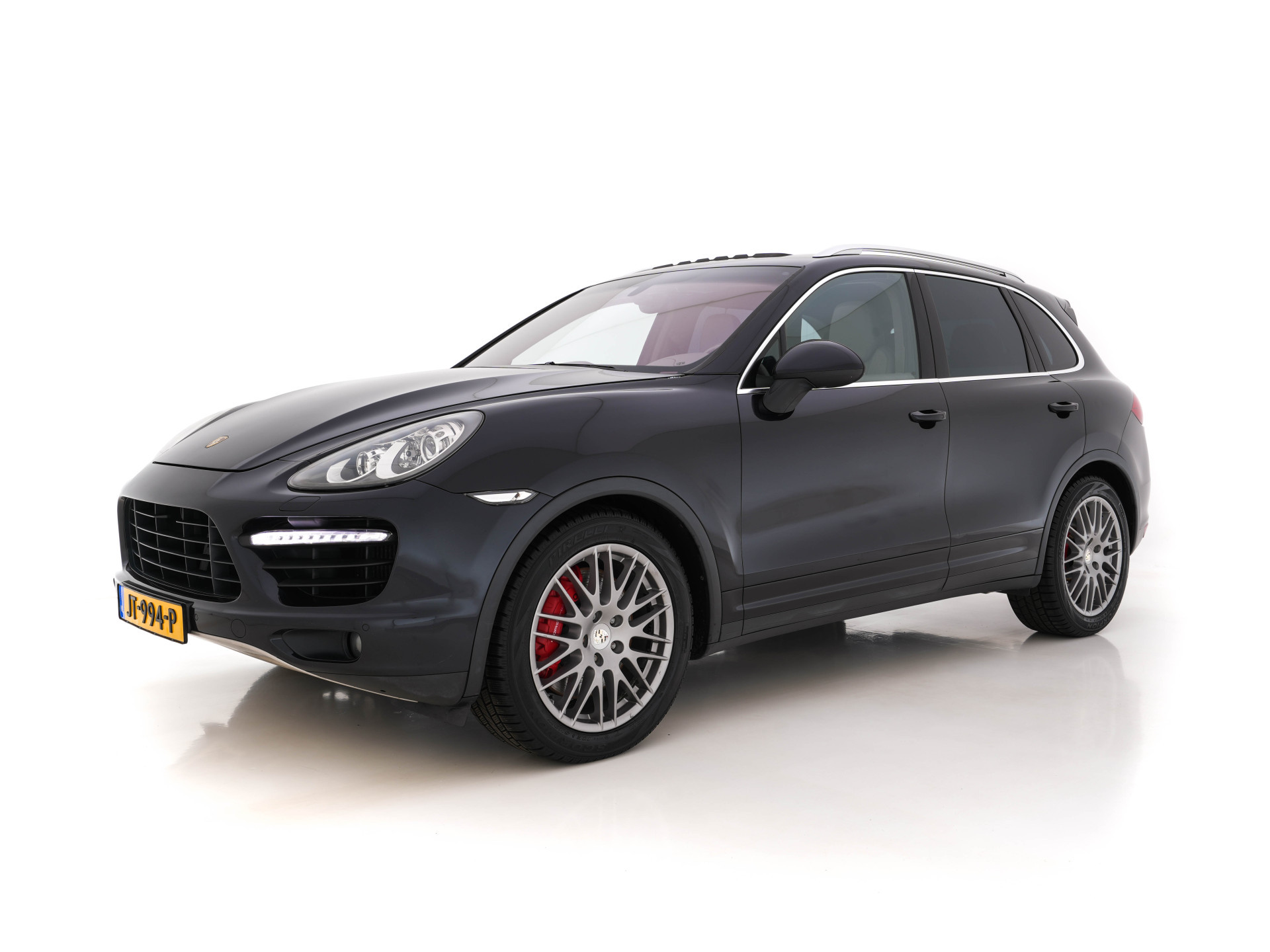 Porsche Cayenne 4.8 Turbo AWD Aut. *PANO | LEATHER | BURMESTER-SURROUND | BI-XENON | MEMORY-PACK | NAVI-FULLMAP | ADAPTIVE-CRUISE | AIR-SUSPENSION | CAMERA | SPORT-SEATS |  20''ALU*