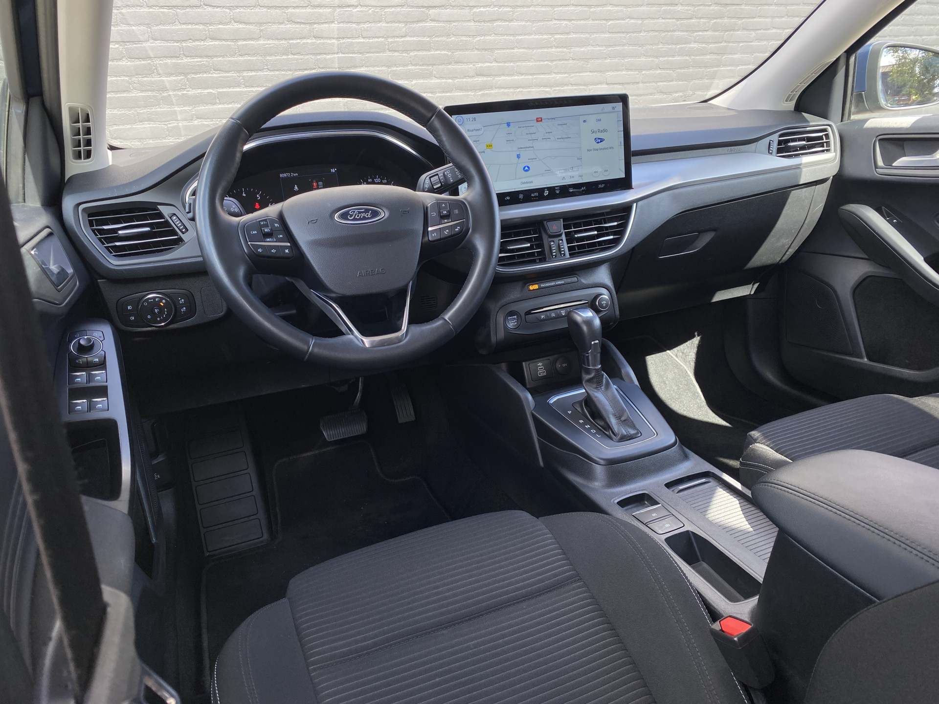 Ford Focus Wagon 1.0 EcoBoost Hybrid 155 pk Titanium AUT. | 1e eigenaar | dealer onderh. | navigatie | cruise control | BTW auto