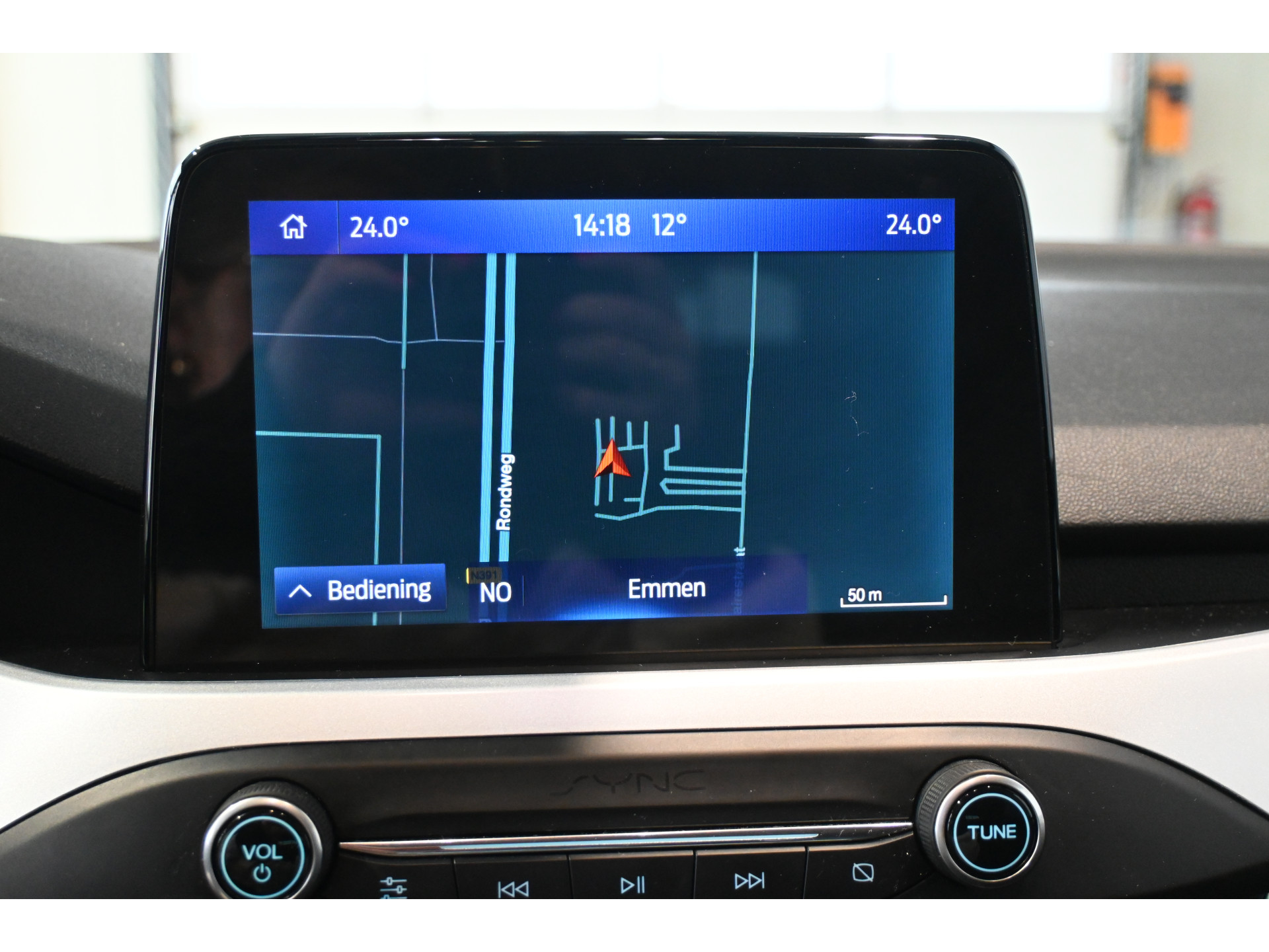 Ford Focus 1.0 EcoBoost Edition Business Lane Assist Adaptieve Cruise Trekhaak Apple Carplay Clima Stoel/Stuur verwarming Inruil Mogelijk!