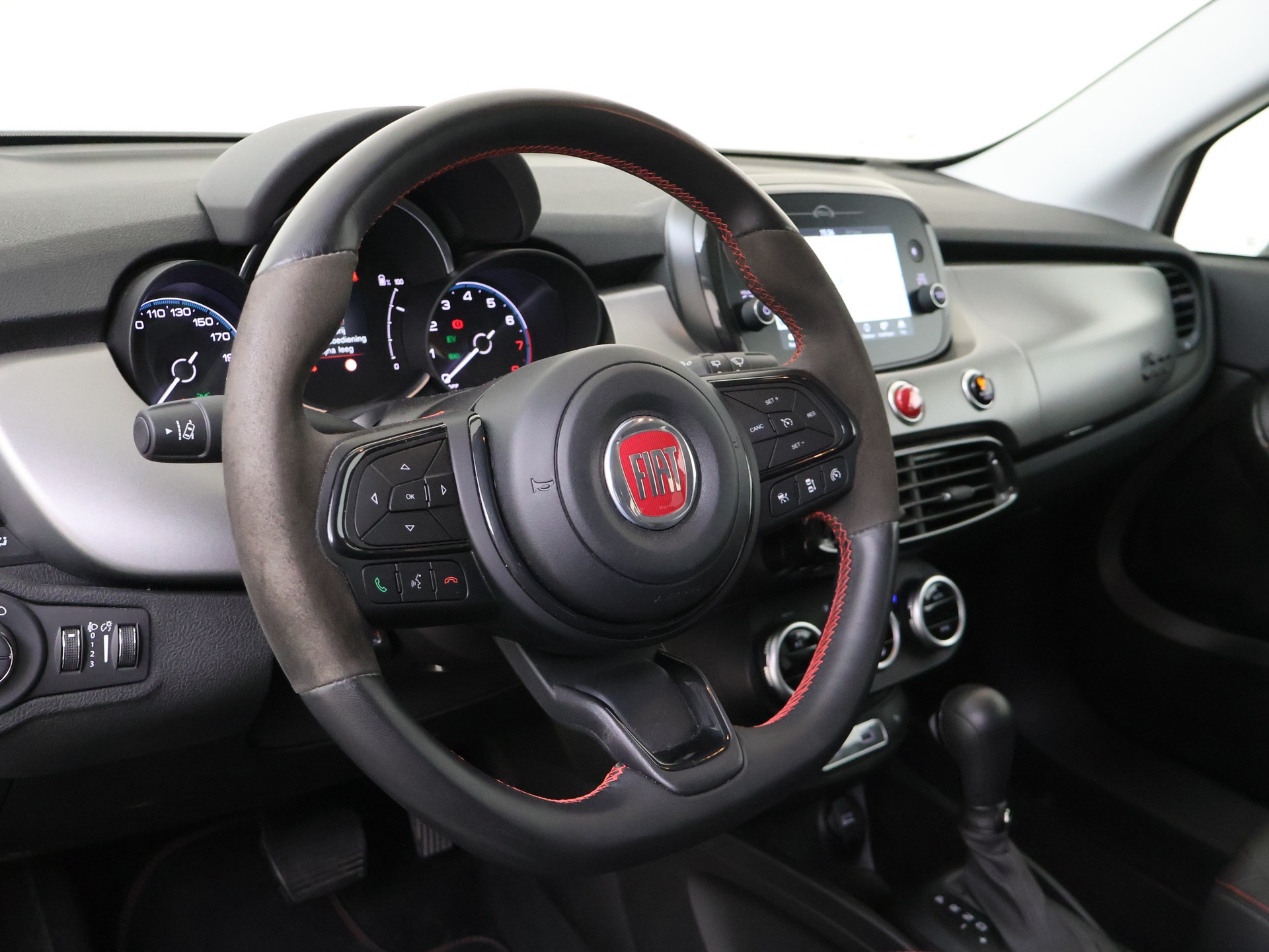 Fiat 500 X 1.5 Hybrid Sport | CAMERA | NAVI | CARPLAY | CLIMAT CONTROL | PARK. SENSOREN V+A | Carselexy