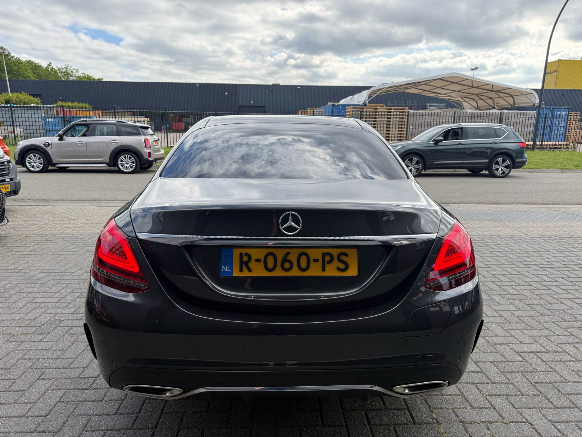 Mercedes-Benz C-klasse 300 e Advantage Pack | 3/6/12MND GARANTIE | AUTOMAAT | CRUISE | LED | LEDER | 360 CAMERA | SFEER | CARPLAY | NAVI |