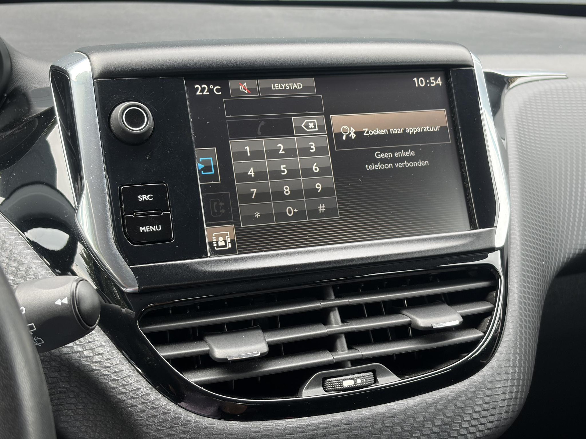 Peugeot 2008 1.2 PureTech Blue Lion 2e Eigenaar,Navi,Trekhaak,Airco,Cruise,Pdc,N.A.P,Weinig km,Zeer Zuinig,Apk tot 03-2027