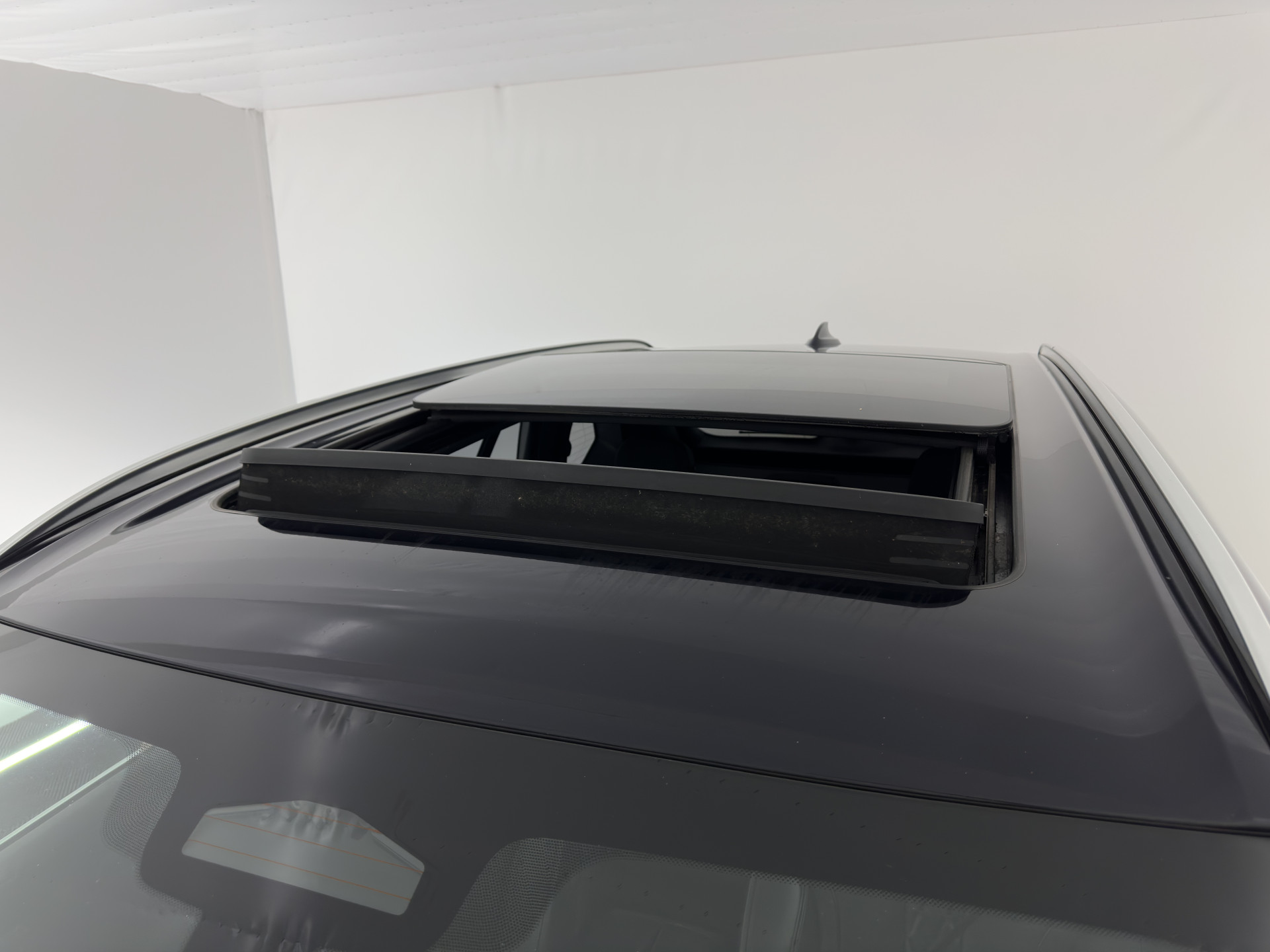 BMW X5 M50d M-Sportpack High Executive Aut. *PANO | HEAD-UP | LASER-LED | LEATHER | SOFT-CLOSE | ADAPTIVE-CRUISE | HARMAN/KARDON | BLIND-SPOT | MEMORY-PACK | TOP-VIEW | DIGI-COCKPIT | NAVI-FULLMAP | ECC | PDC | TOWBAR |