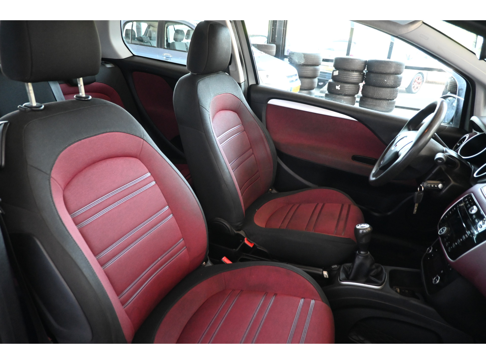 Fiat Punto Evo 1.3 M-Jet Dynamic Clima Cruise Control Lichtmetaal All in Prijs! Inruil Mogelijk!